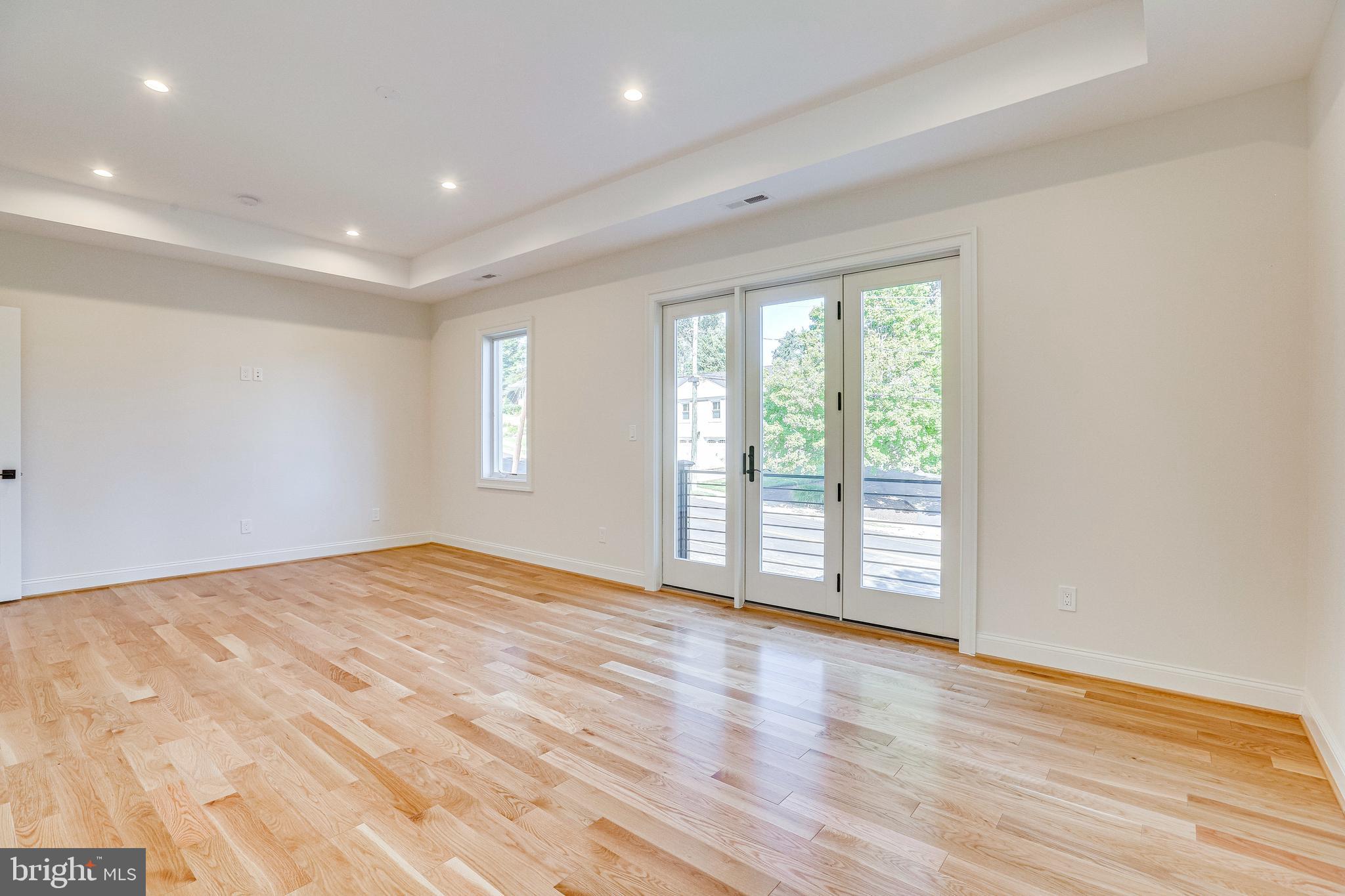 BROYHILL FOREST - Residential Lease