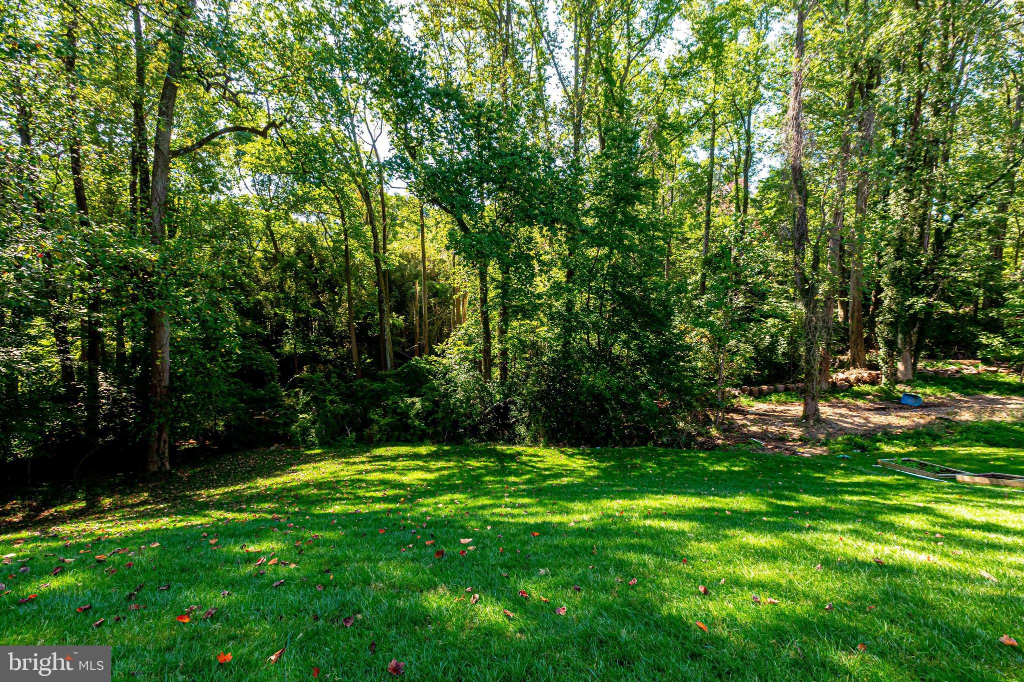 BROYHILL FOREST - Residential Lease