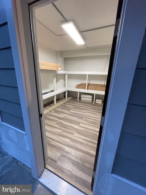 BROYHILL FOREST - Residential Lease