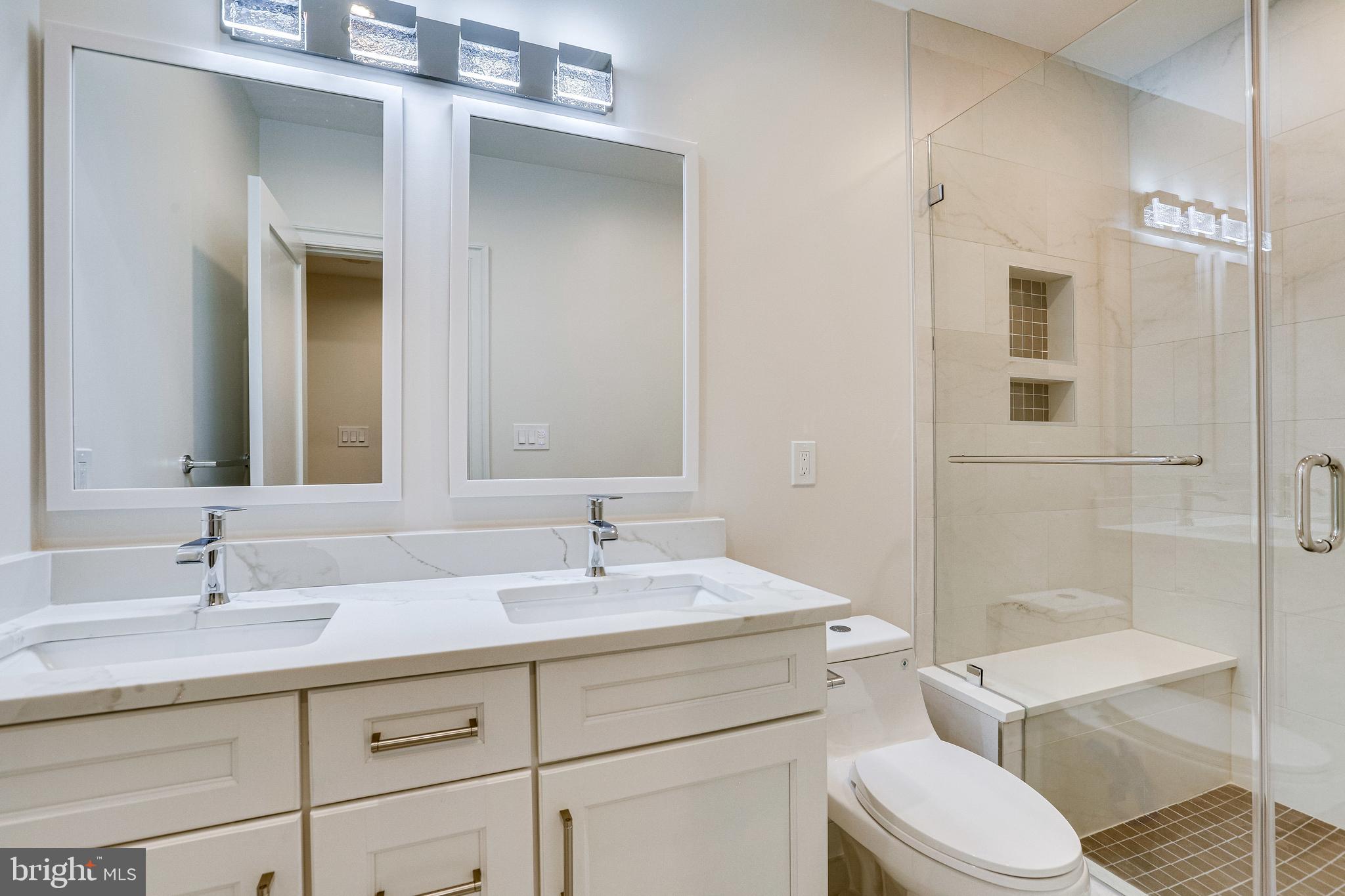 BROYHILL FOREST - Residential Lease