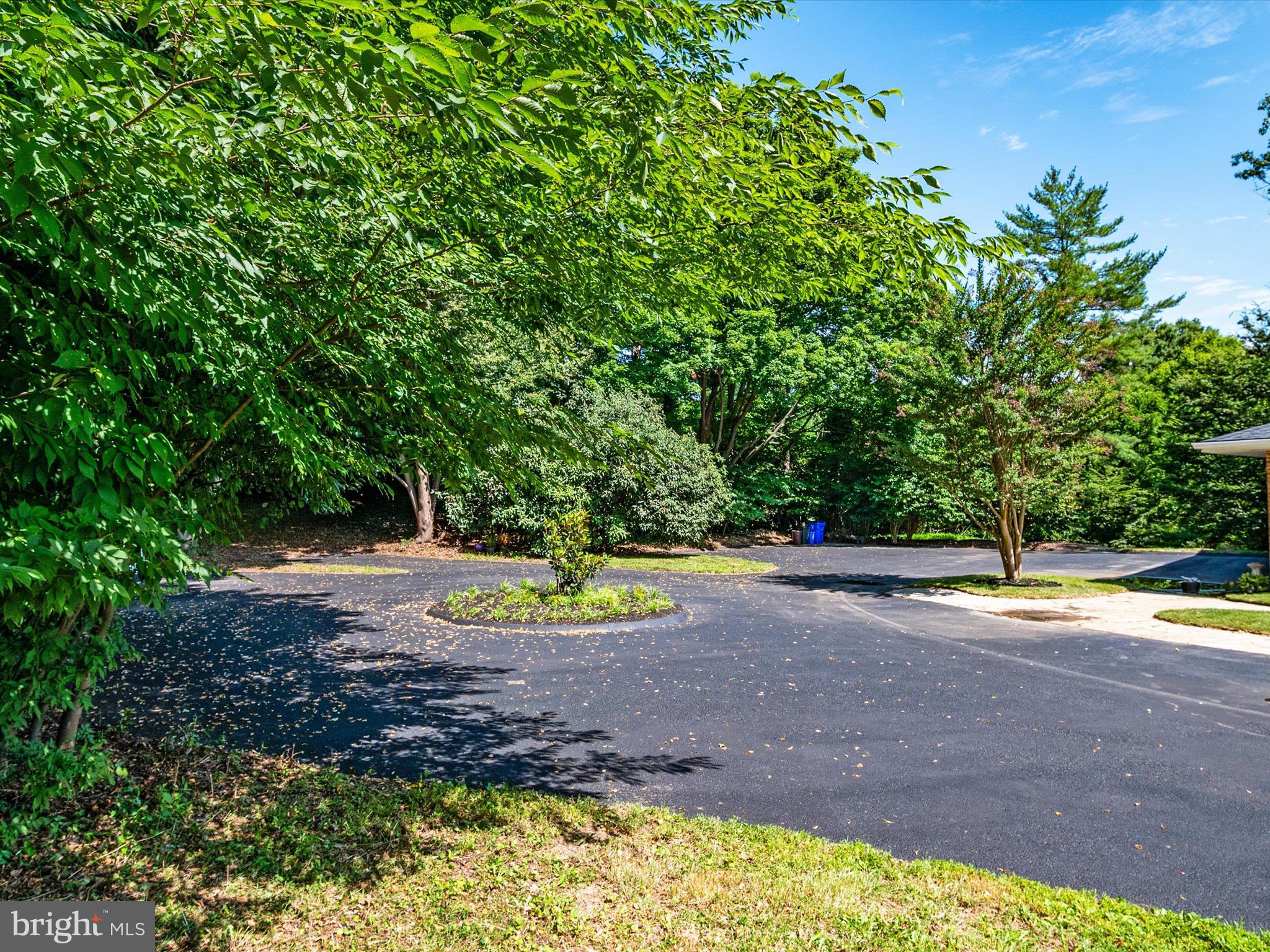 WOODMARK - Residential