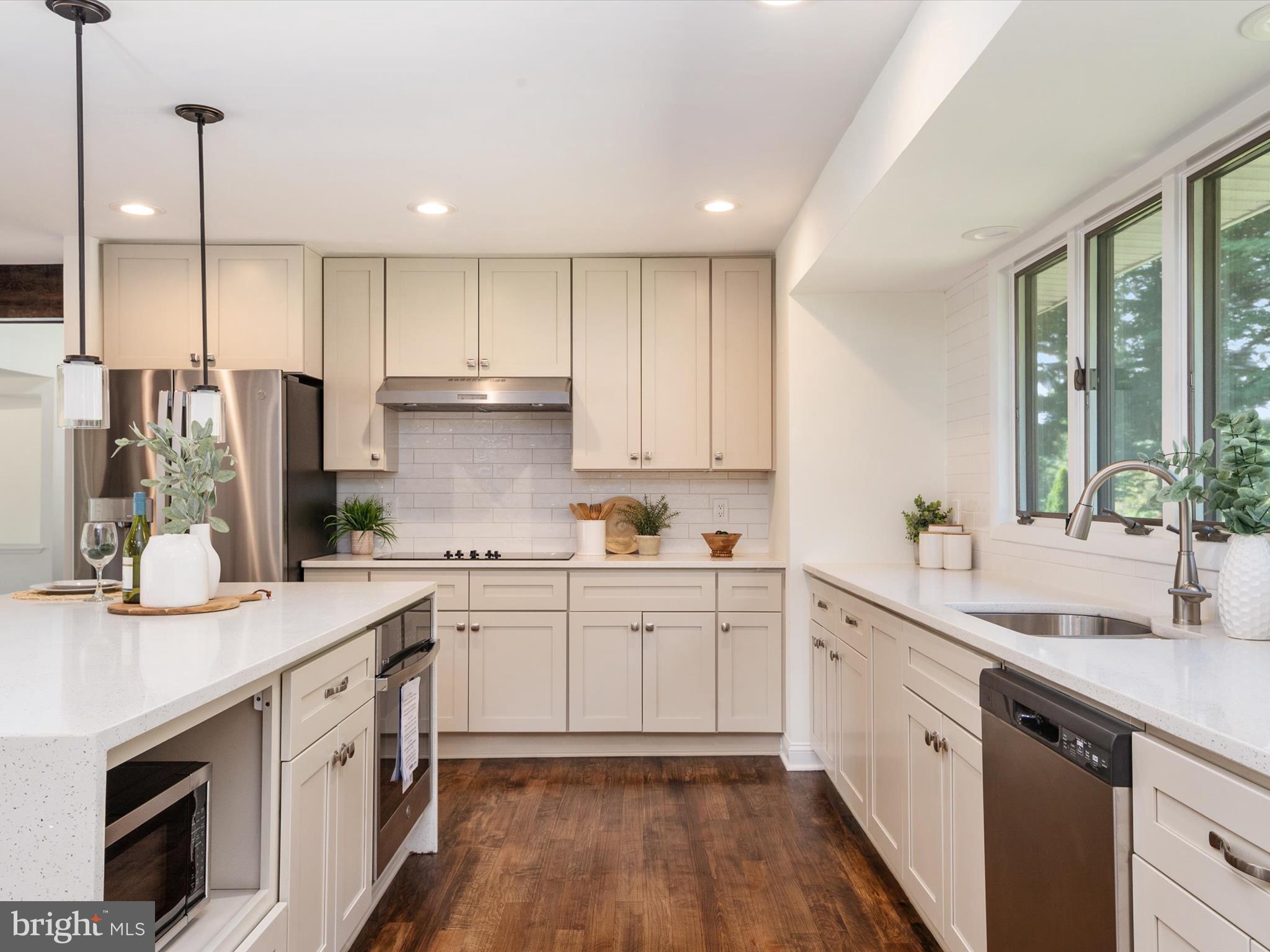 WOODMARK - Residential