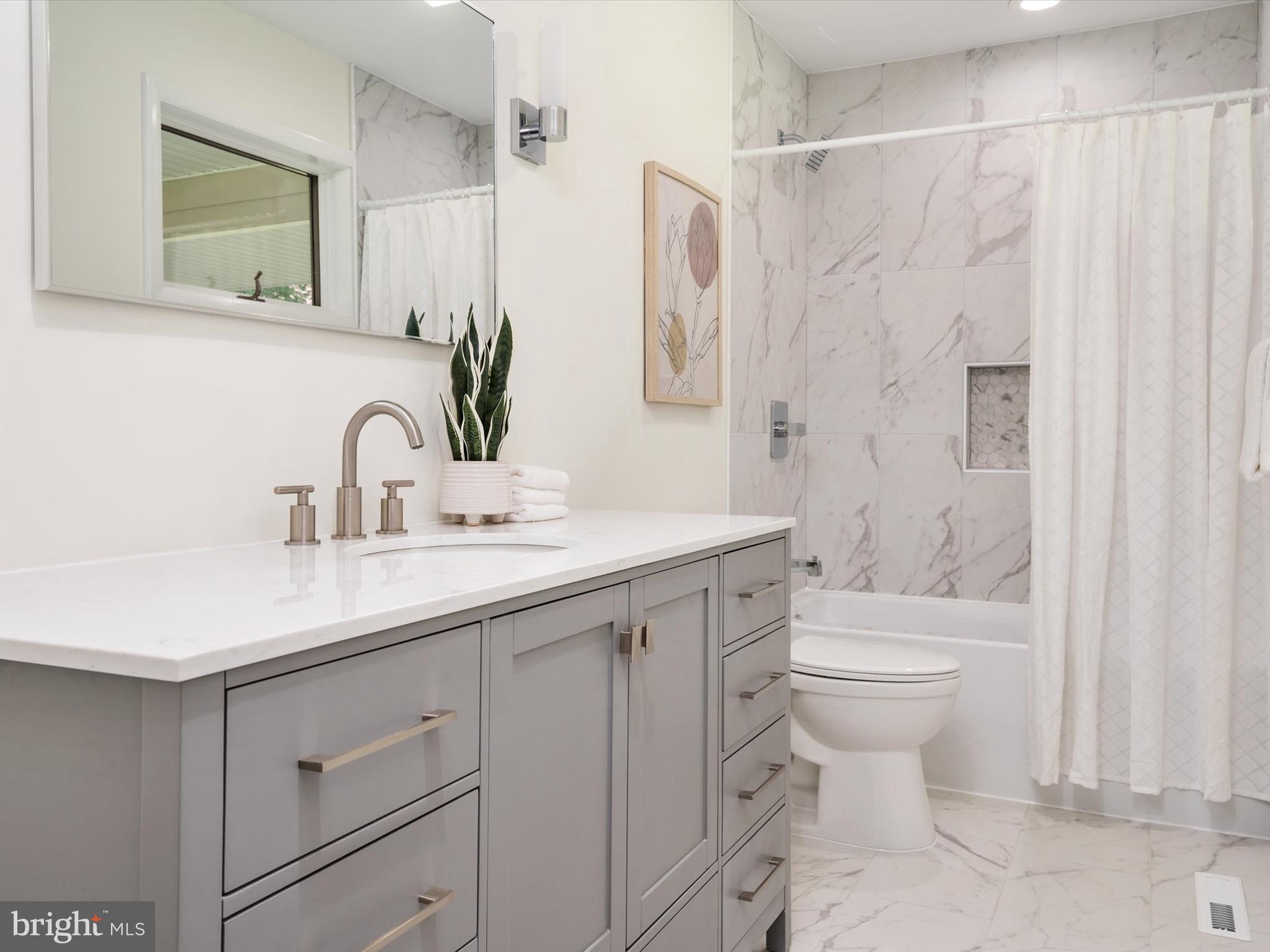 WOODMARK - Residential