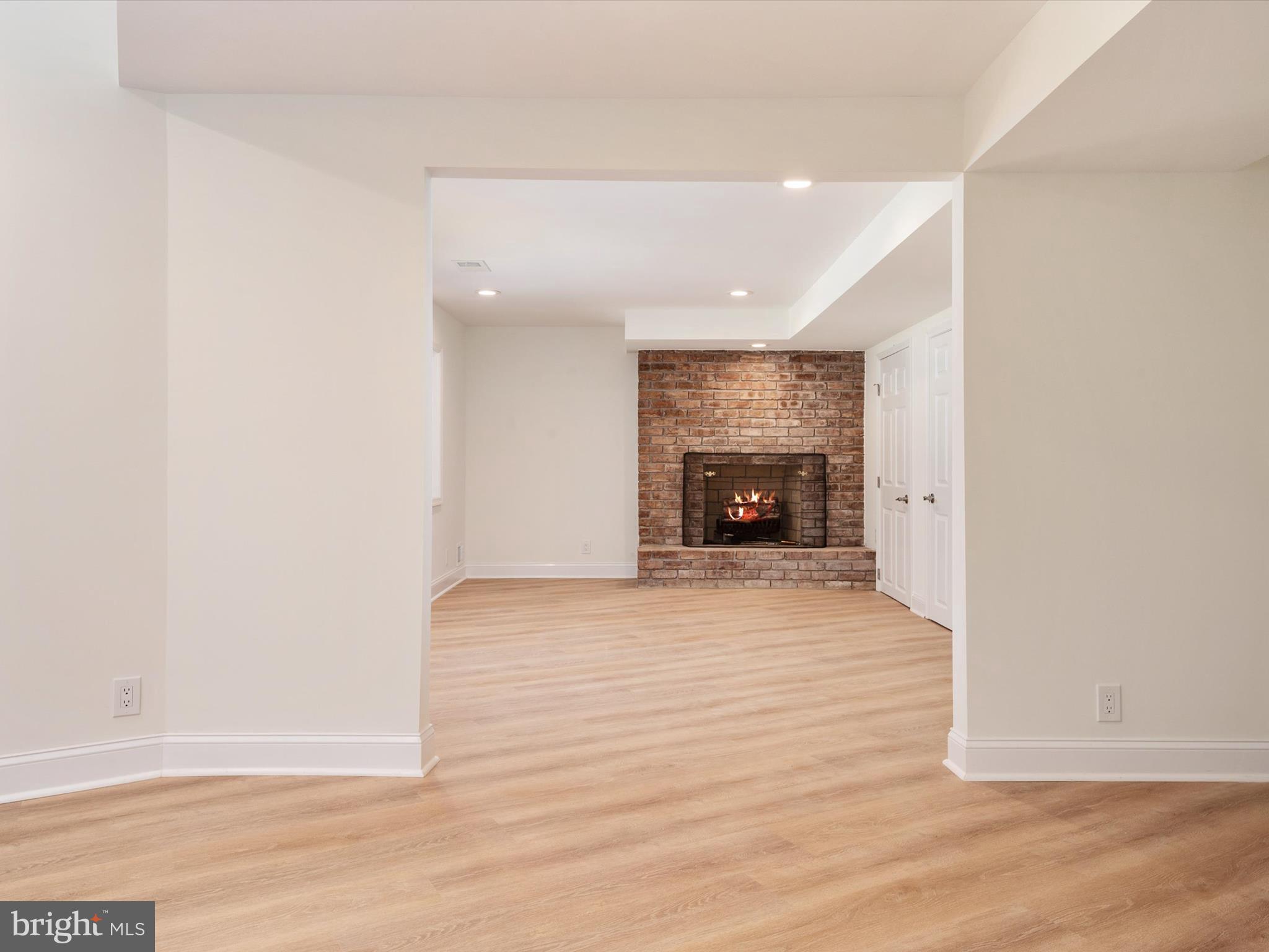 WOODMARK - Residential