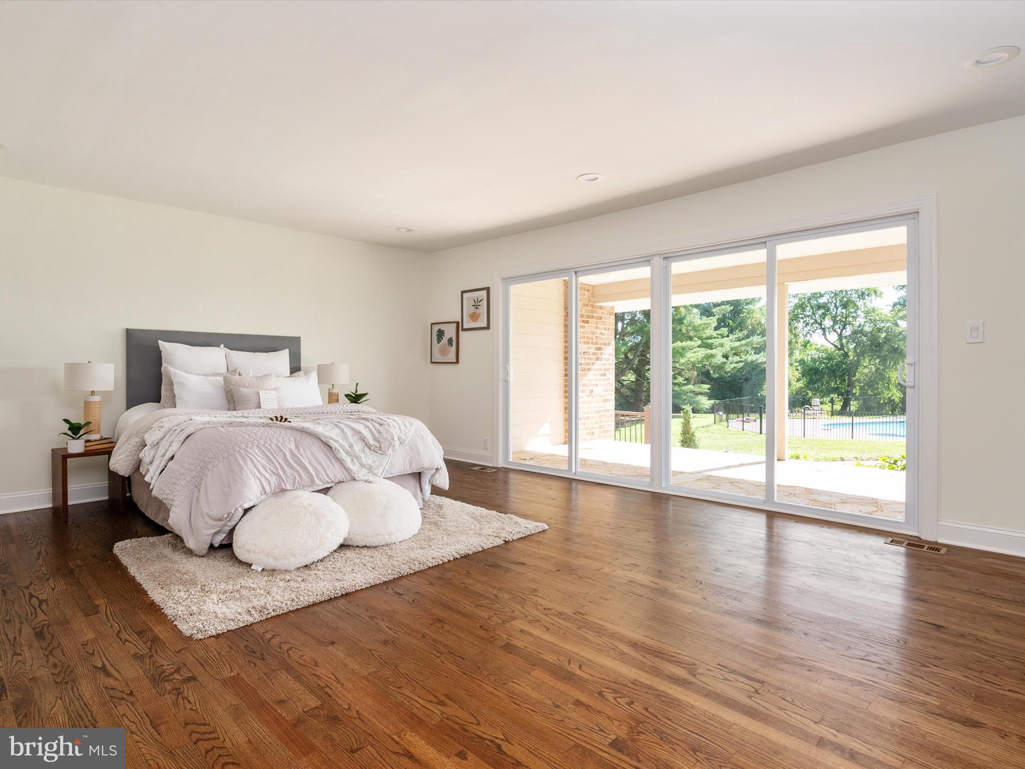 WOODMARK - Residential