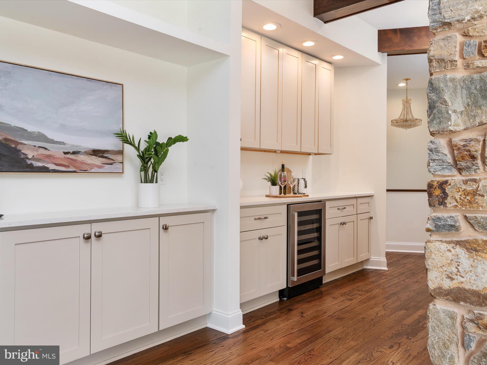 WOODMARK - Residential