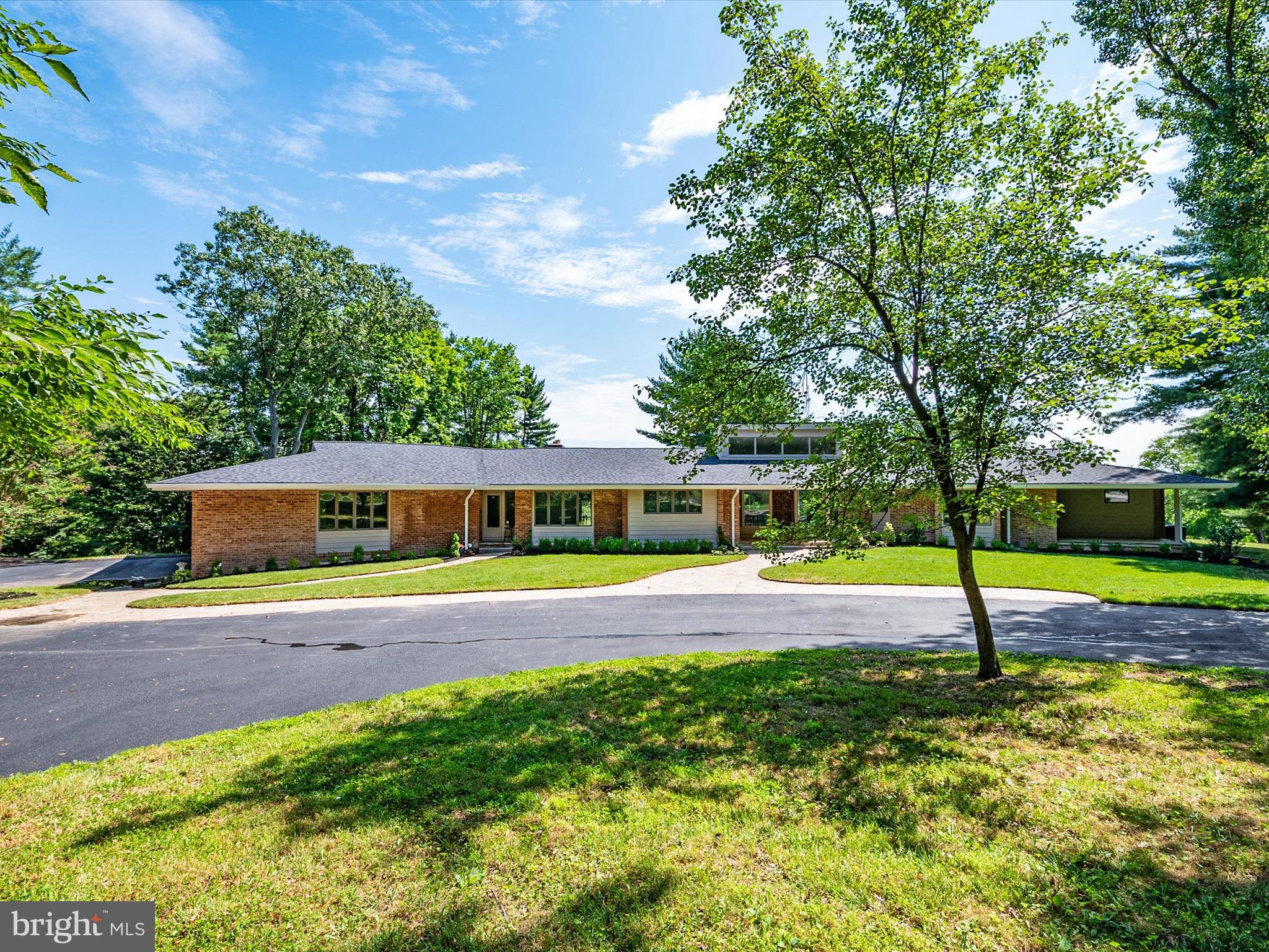 WOODMARK - Residential