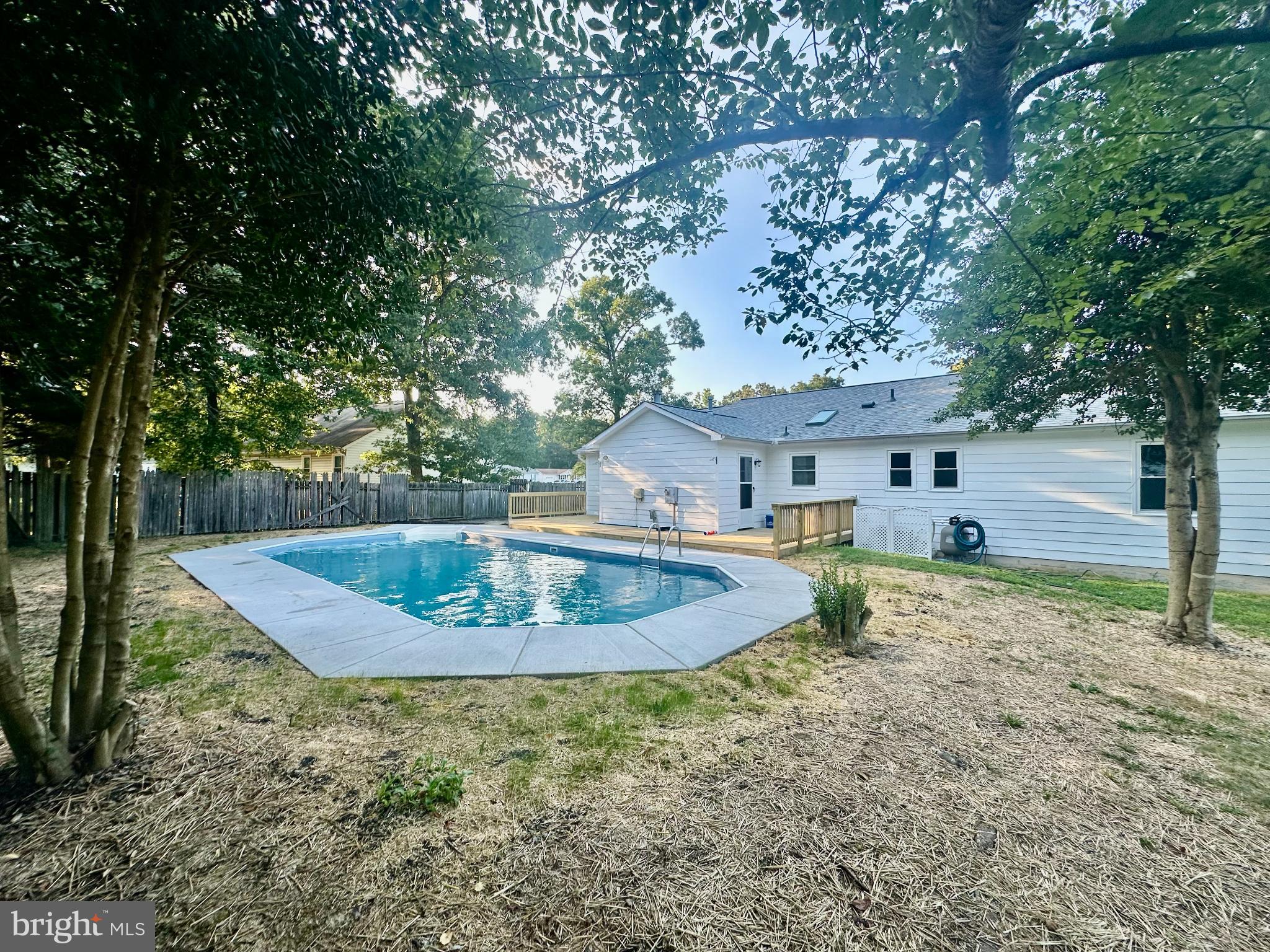 5408 LEE WHITE LANE