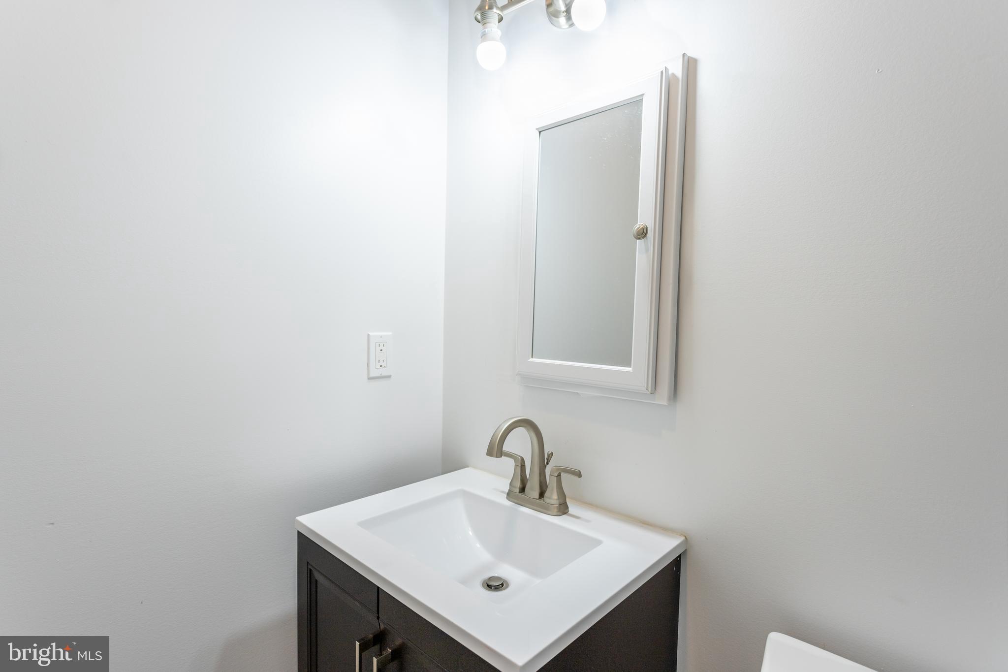 FEDERAL HILL HISTORIC DISTRICT - Residential Lease