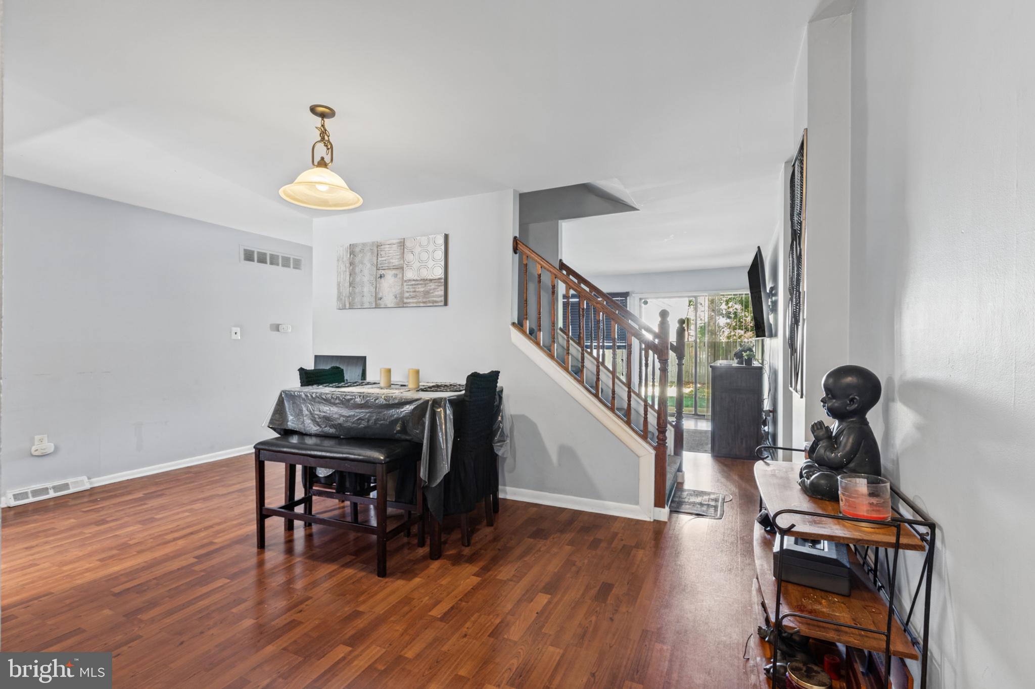 1101 BLAIR COURT