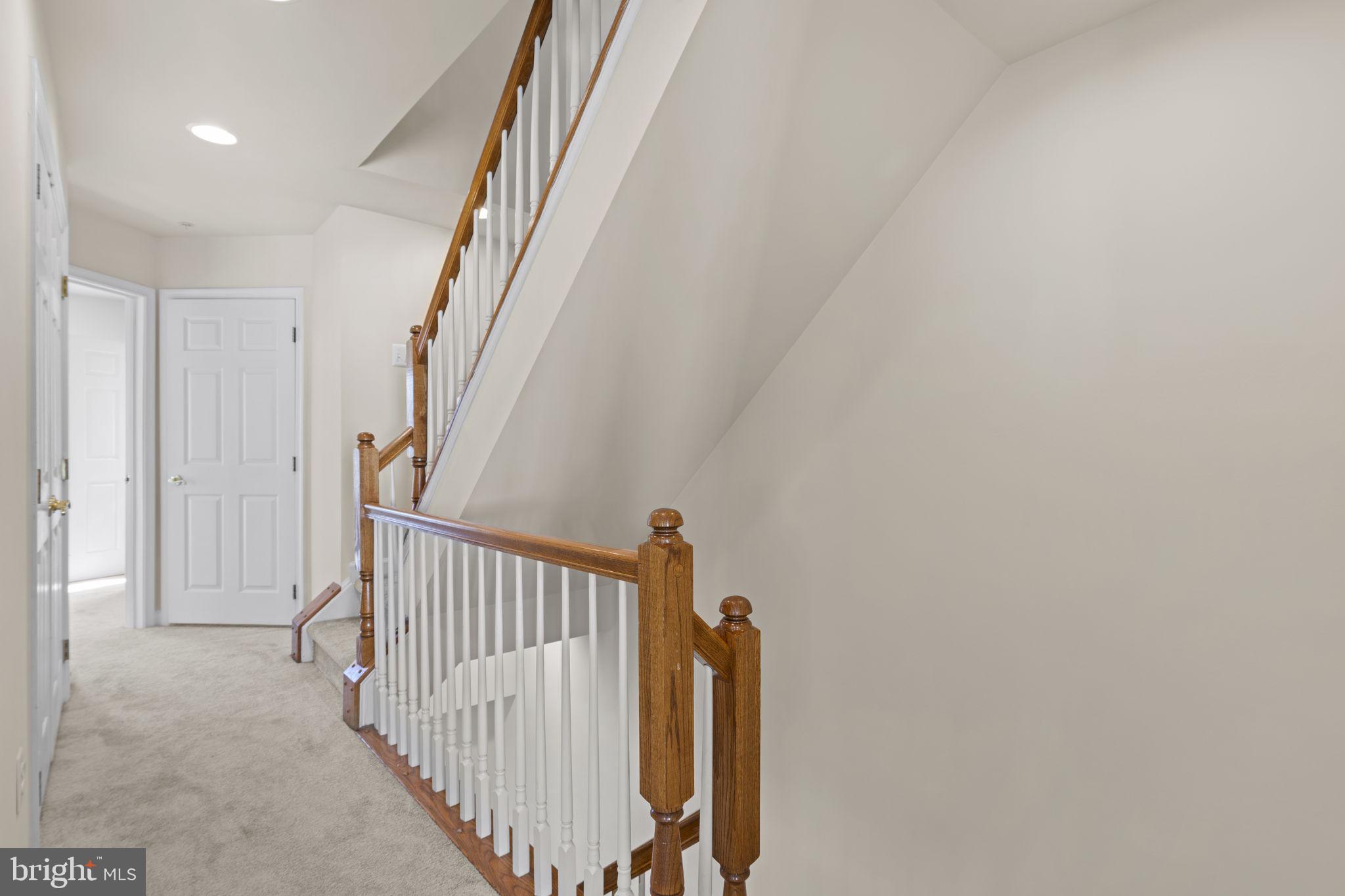 TYSONS VILLAGE - Residential