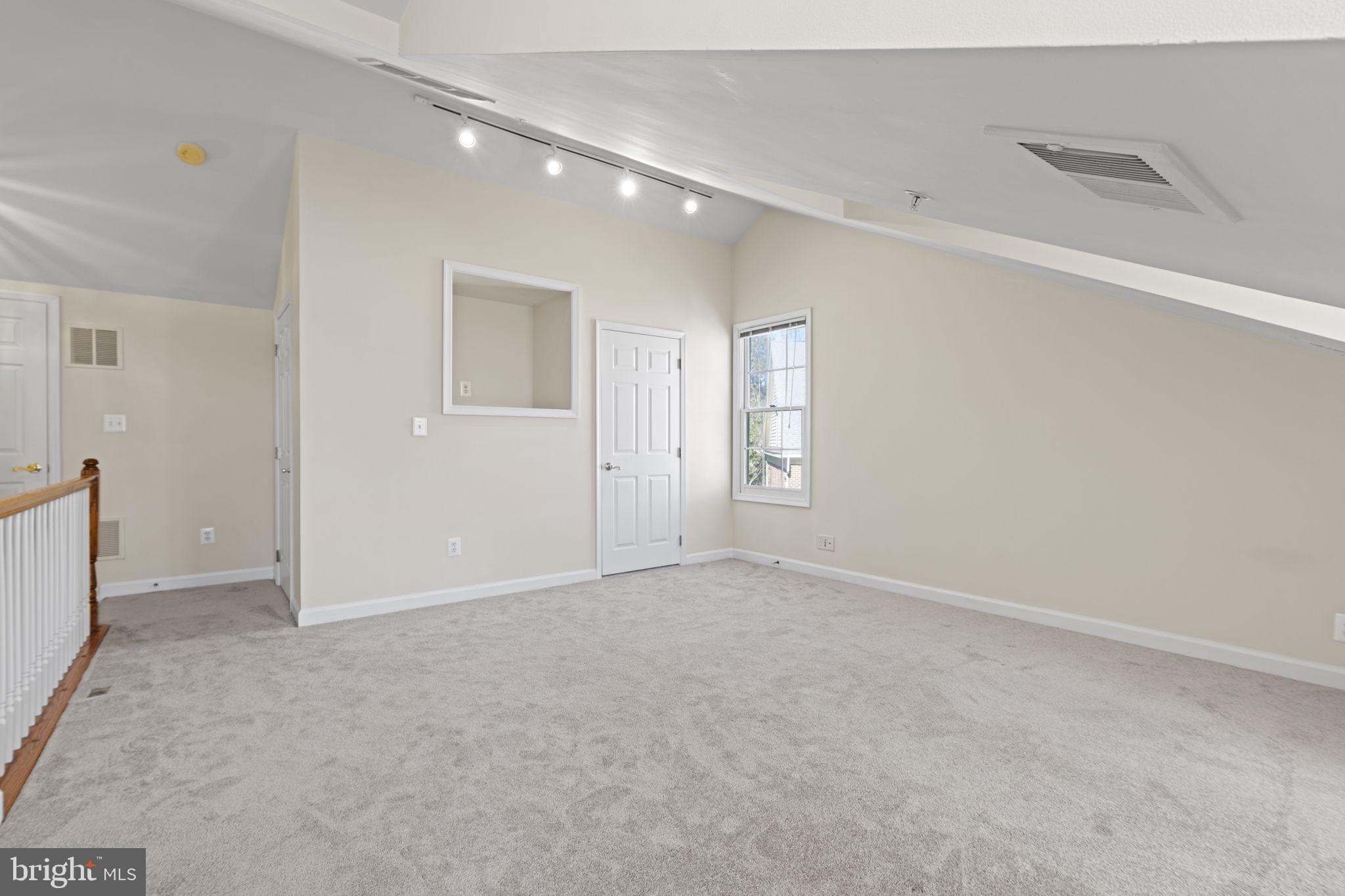 TYSONS VILLAGE - Residential