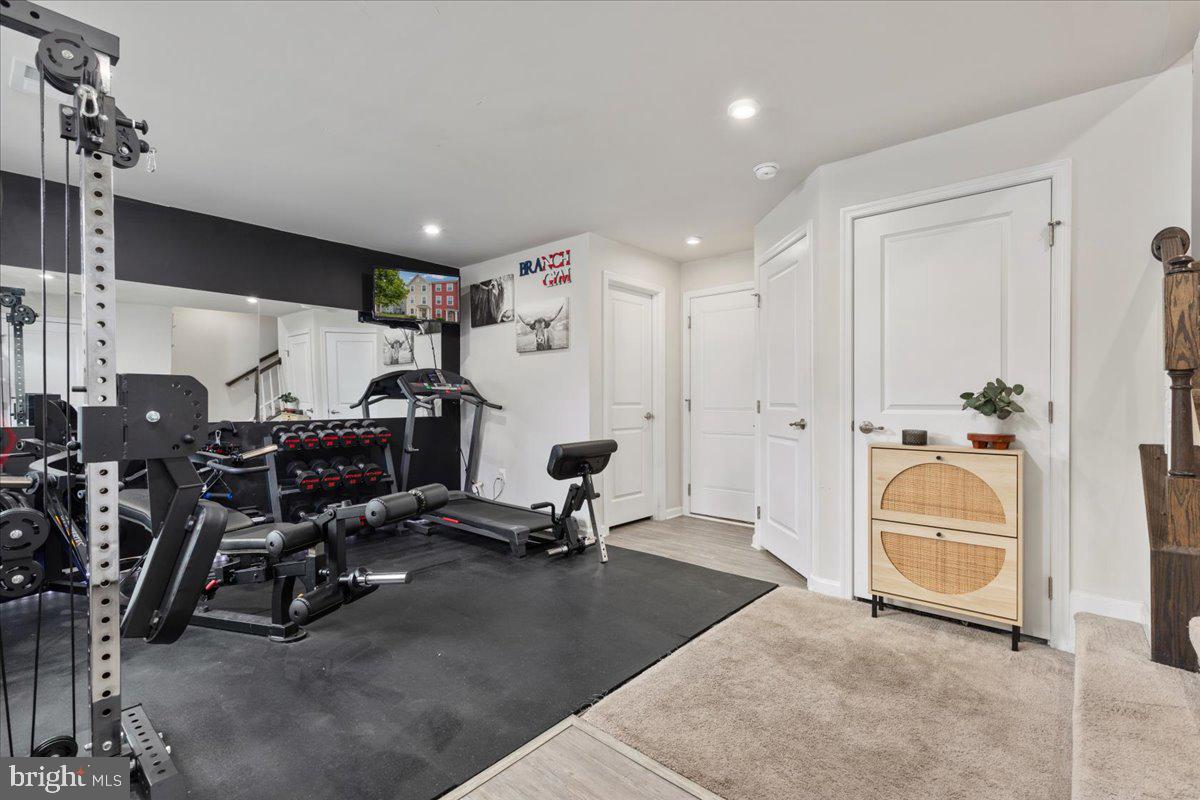 MINTBROOK - Residential