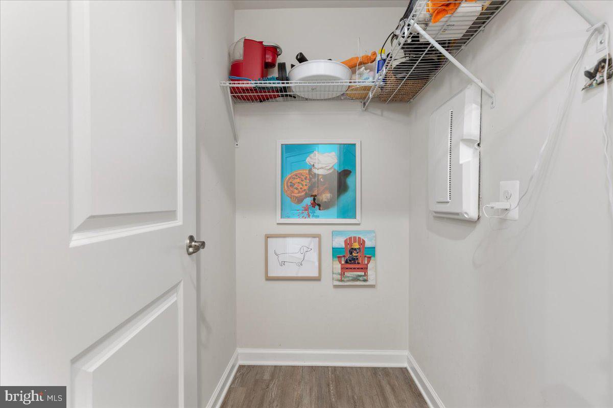 MINTBROOK - Residential