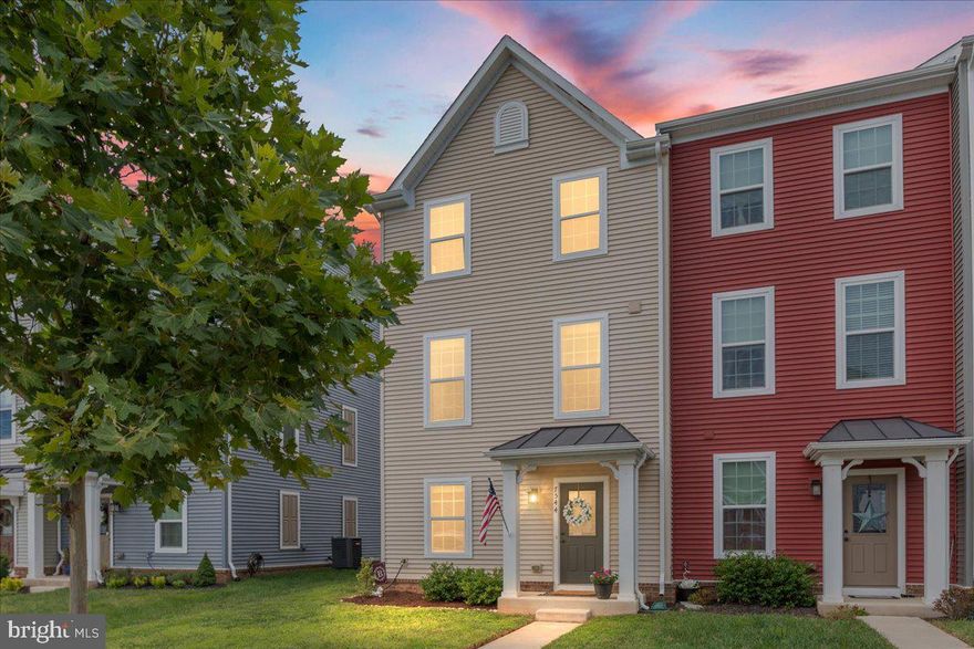 Come check out this meticulously maintained end-unit townhouse in Bealeton! With 3 bedrooms, 2.5 bathrooms, and 1,760 square feet of space, it’s ideal for anyone looking for a modern home with practical features. Built in 2019, this home boasts a two-car garage, providing ample parking and storage. The open floor plan creates a welcoming atmosphere, with the kitchen as a focal point. Featuring stainless steel appliances, granite countertops, and a tasteful backsplash, the kitchen is both functional and stylish. Step out onto the balcony off the kitchen to enjoy your morning coffee or unwind in the evening. Upstairs, the primary bedroom is a true retreat with its tray ceilings adding a touch of elegance. The newly installed luxury vinyl plank (LVP) flooring throughout the upper level is not only beautiful but easy to maintain. This townhouse is perfectly situated close to local shopping, dining, and major commuter routes, making daily life more convenient. If you’re looking for a home that offers both modern amenities and a great location, this property in Bealeton is a must-see!