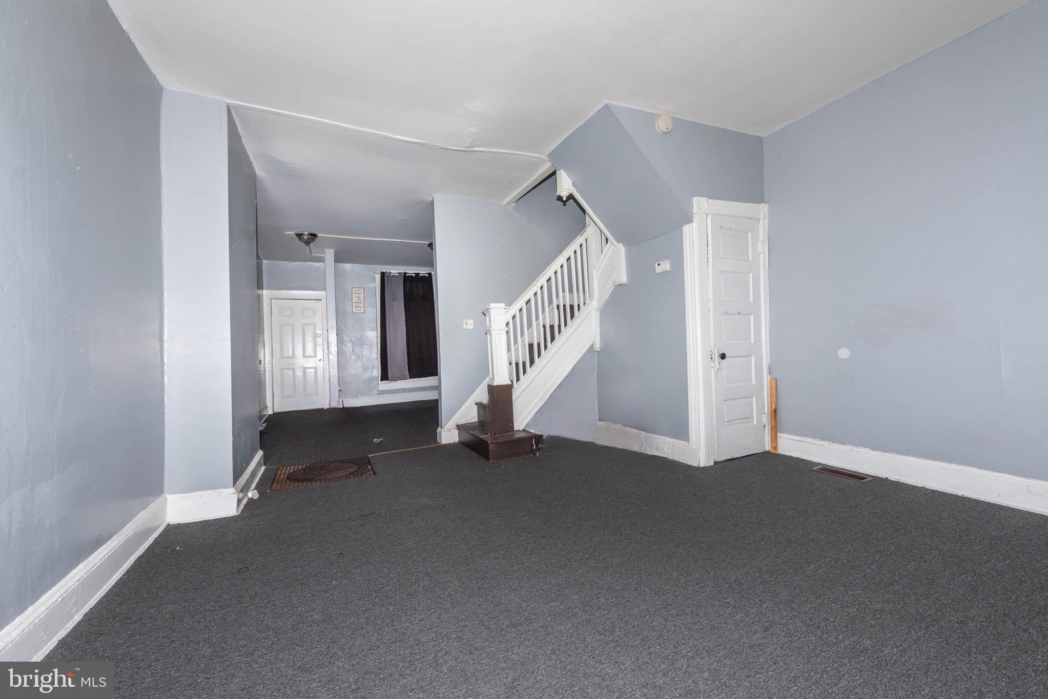 FRANKLINTOWN ROAD - Residential