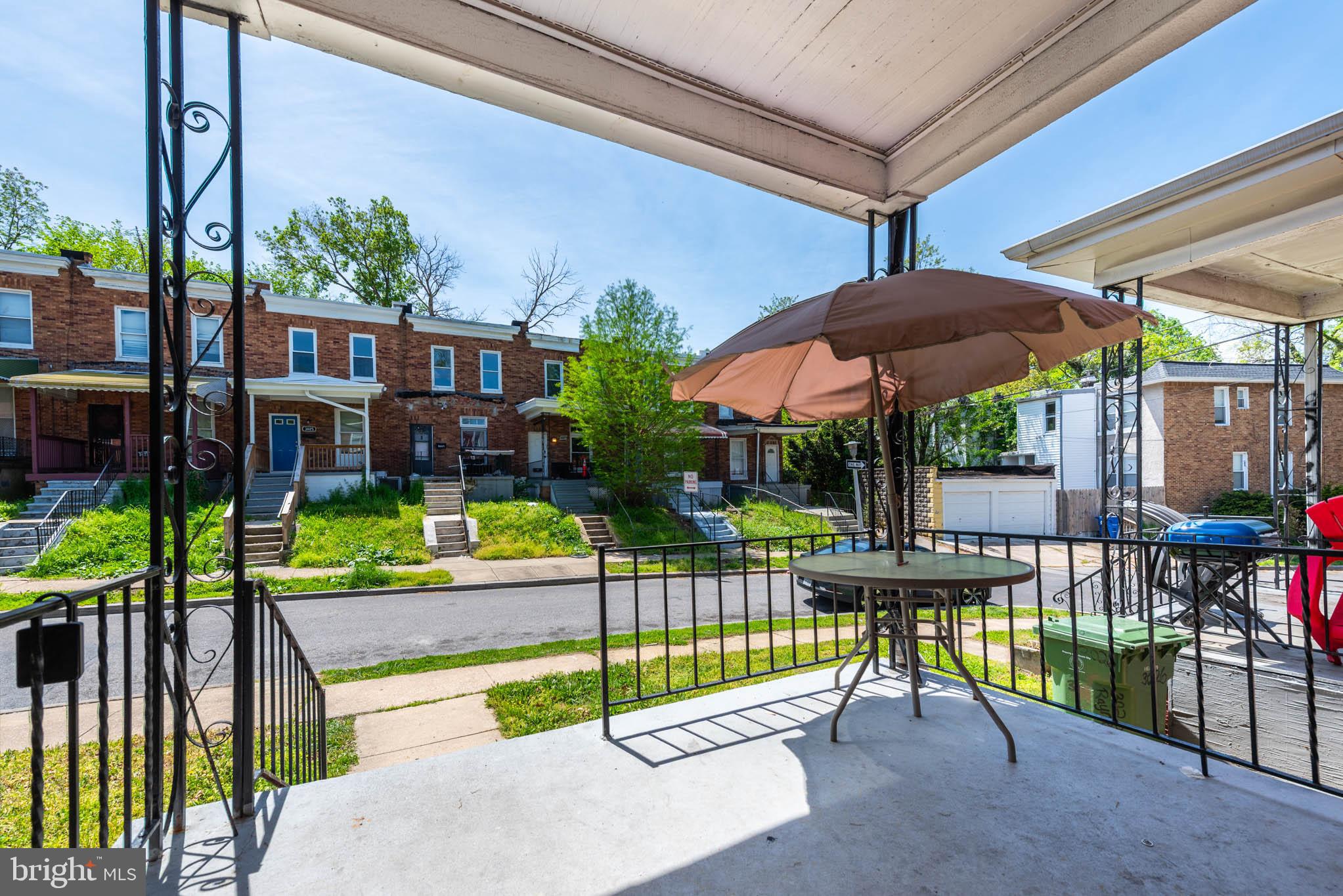 FRANKLINTOWN ROAD - Residential