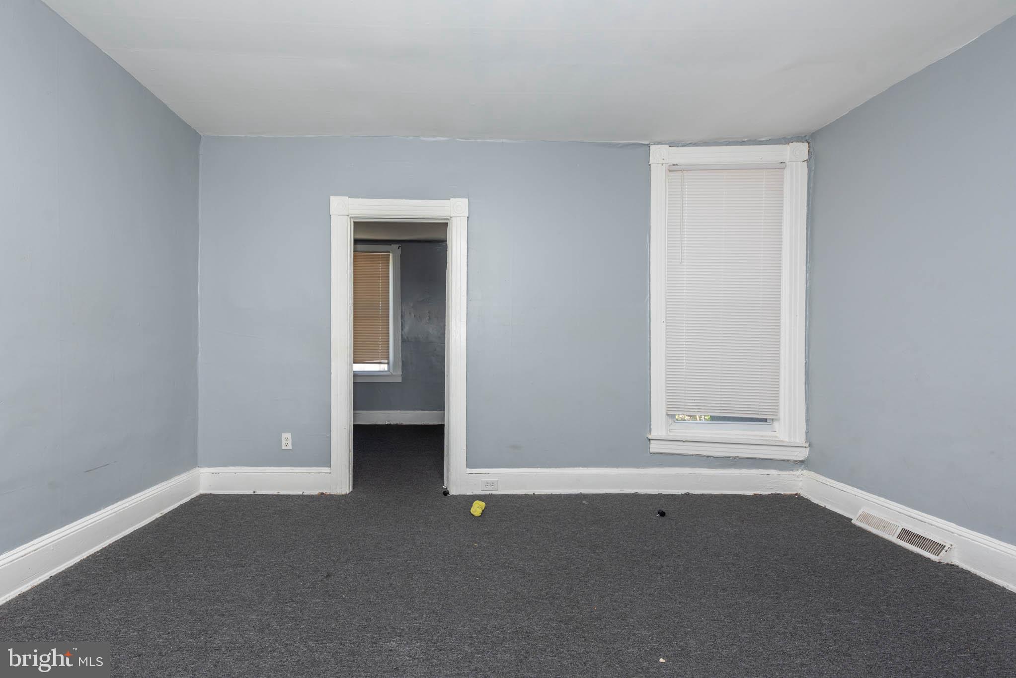 FRANKLINTOWN ROAD - Residential