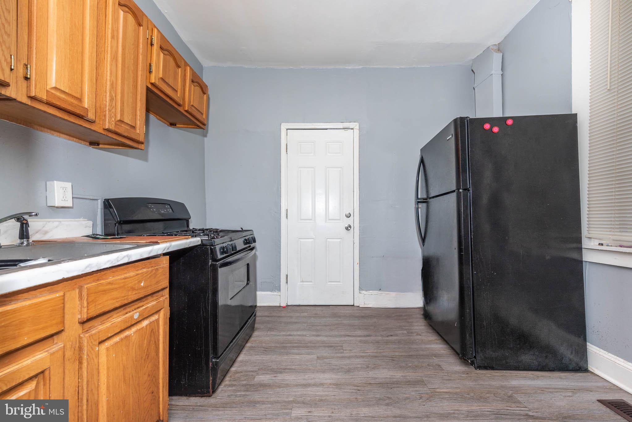 FRANKLINTOWN ROAD - Residential