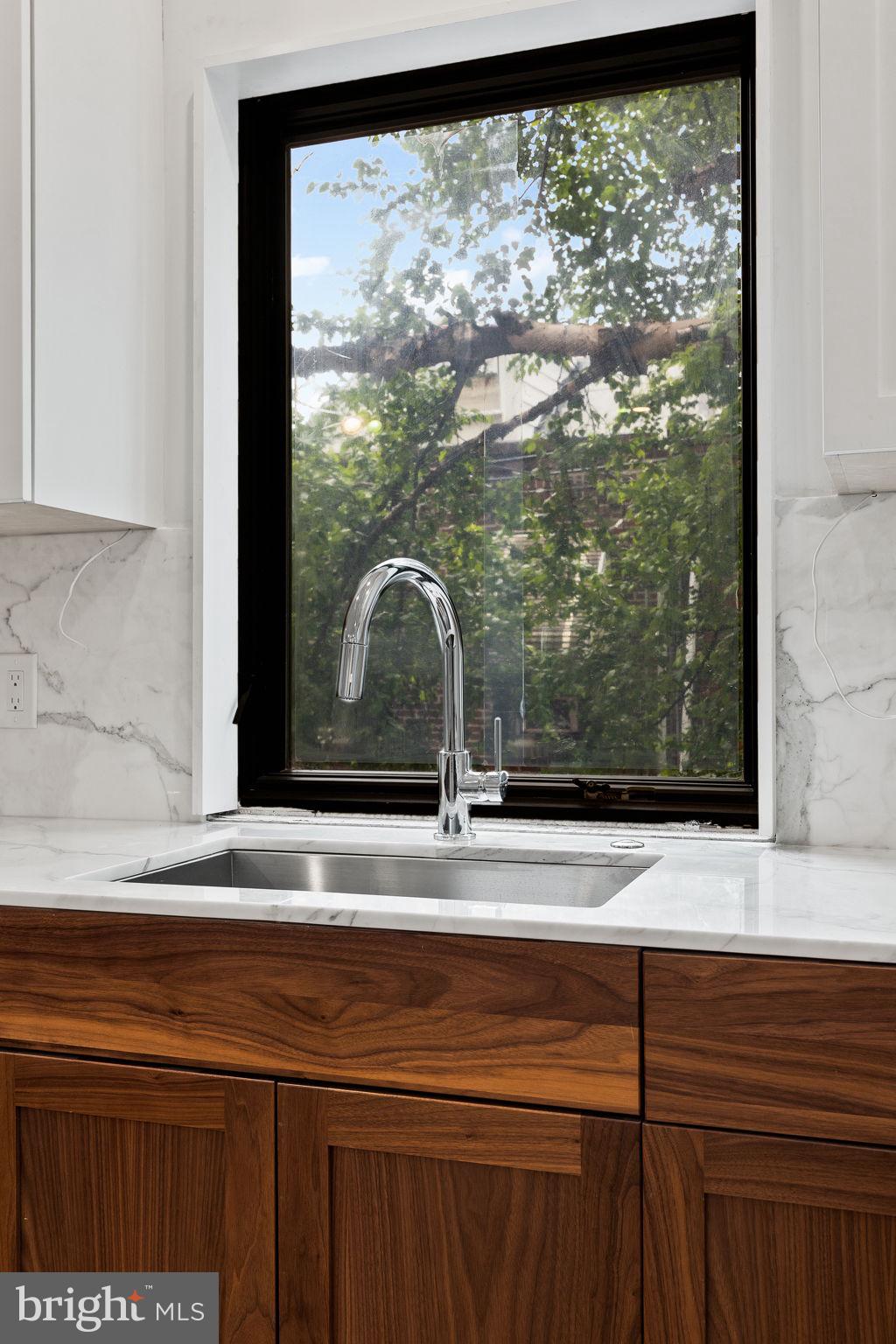 PASSYUNK SQUARE - Residential