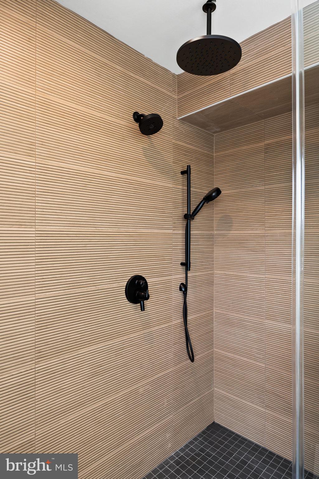 PASSYUNK SQUARE - Residential