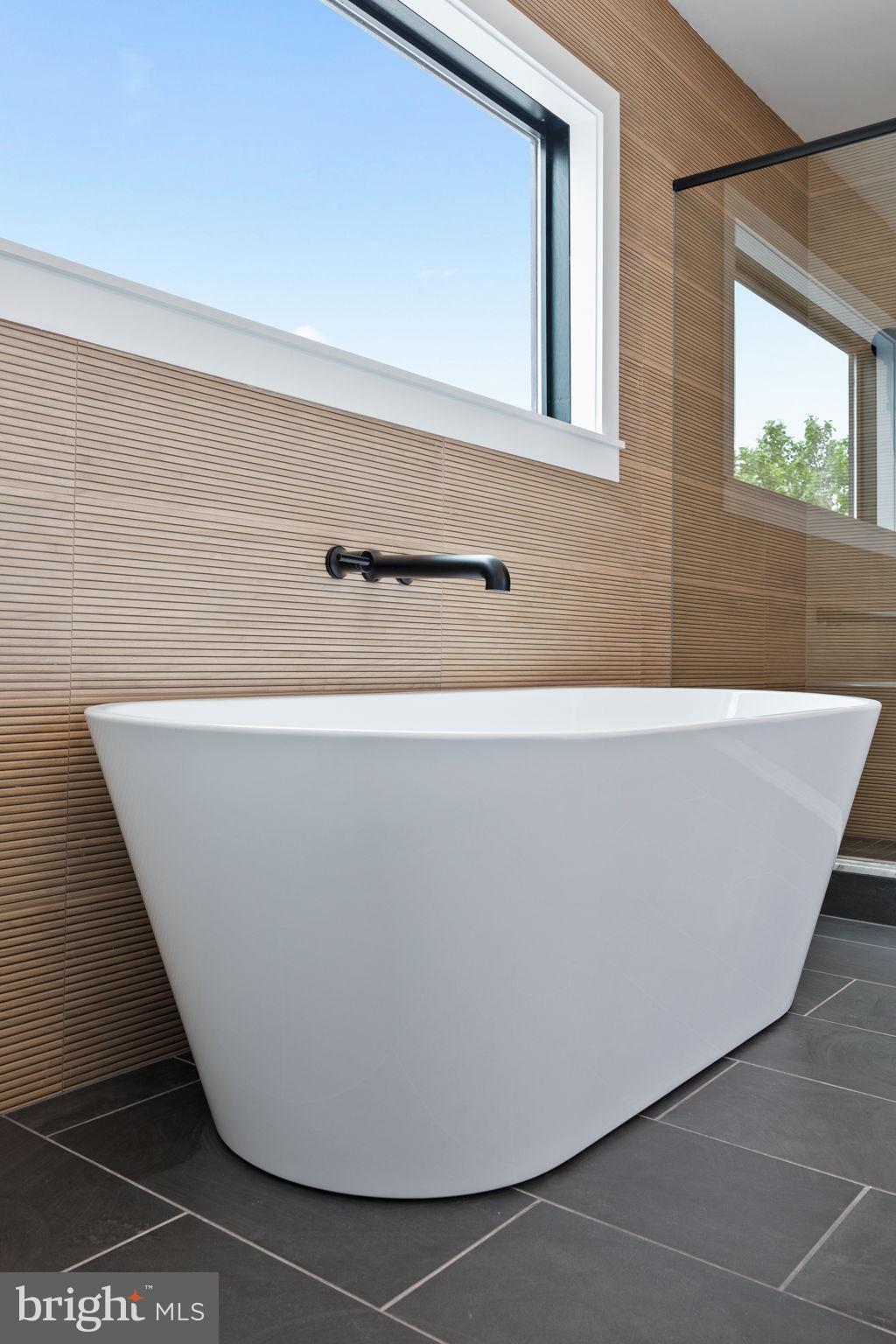 PASSYUNK SQUARE - Residential