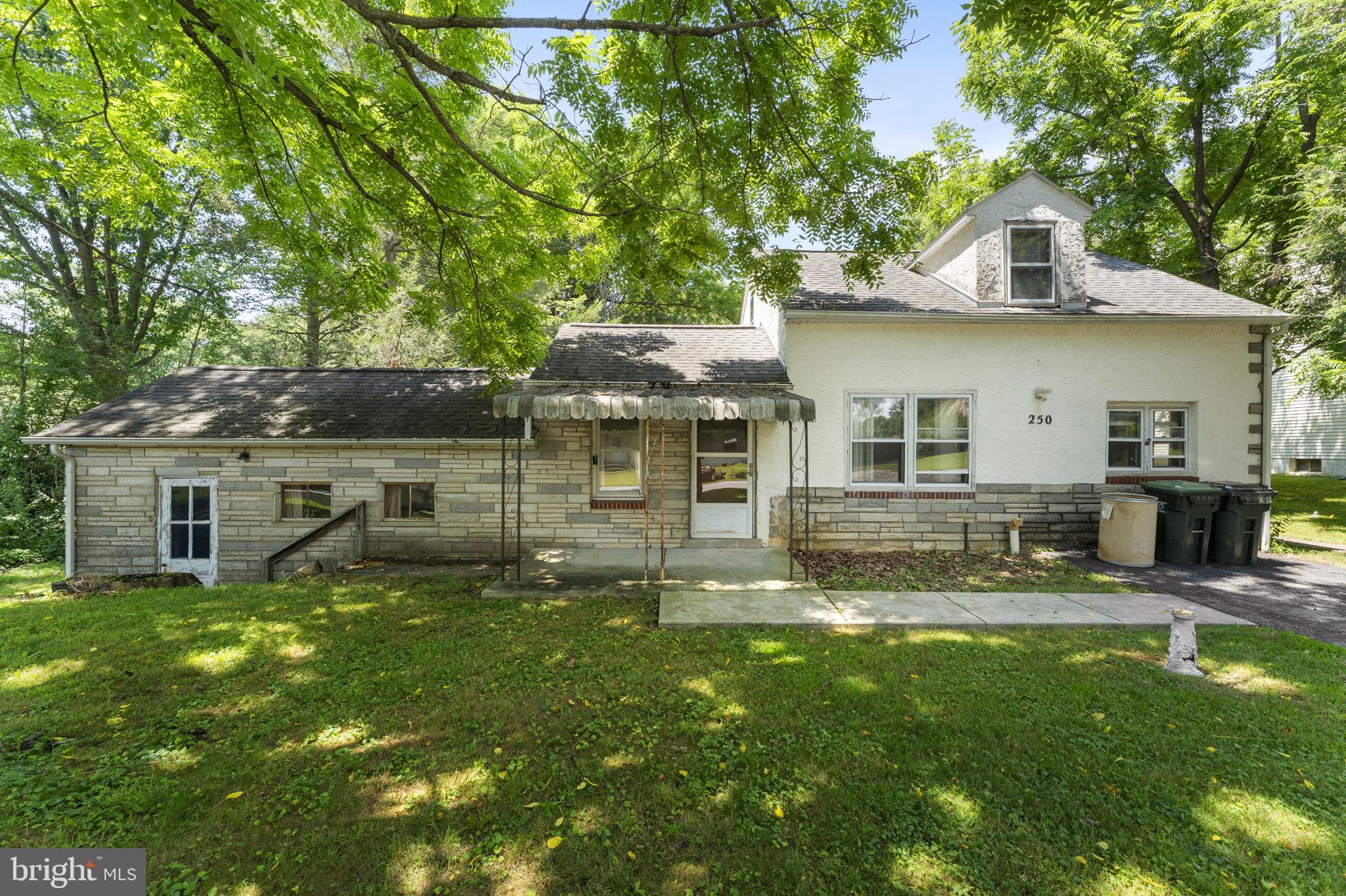 250 WATSON AVENUE