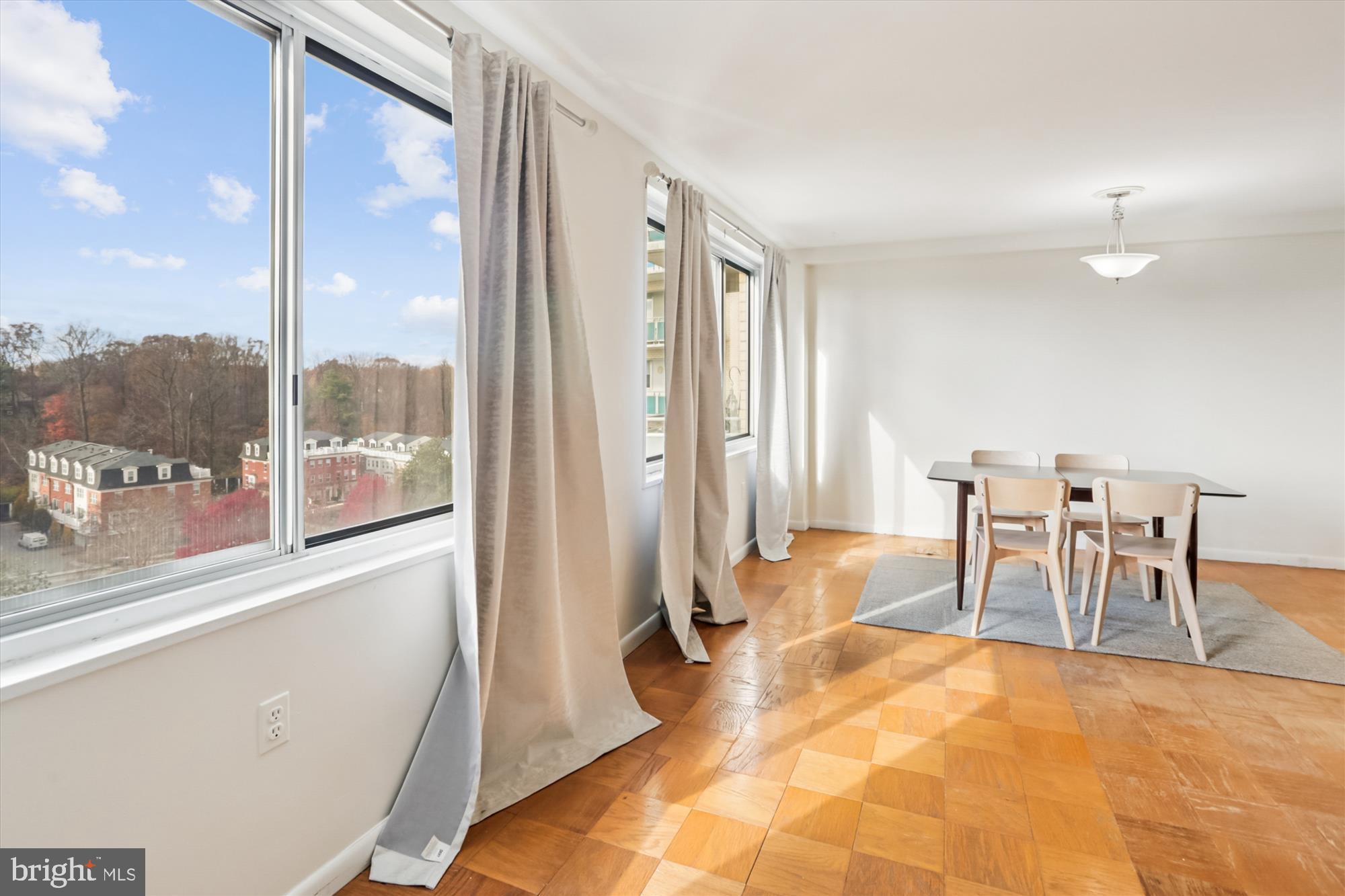 GROSVENOR PARK - Residential