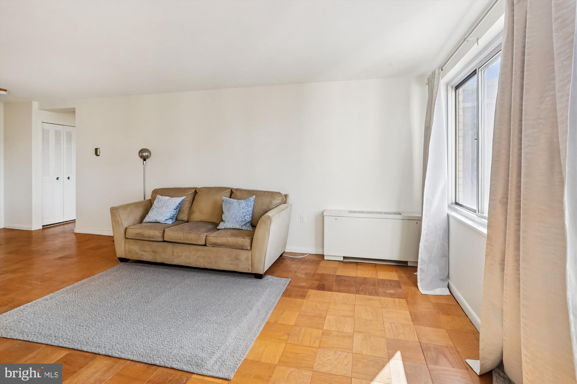 GROSVENOR PARK - Residential