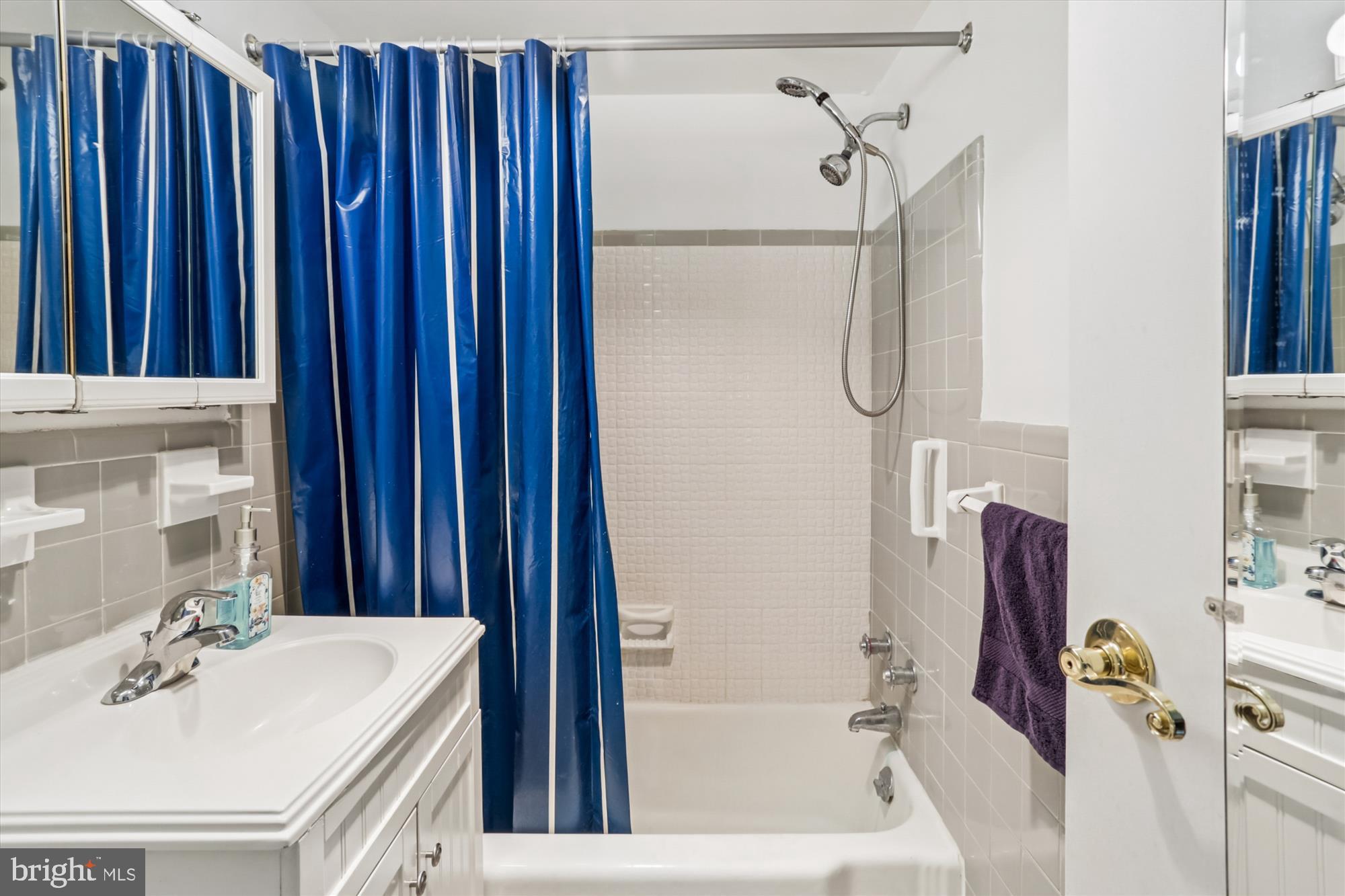 GROSVENOR PARK - Residential