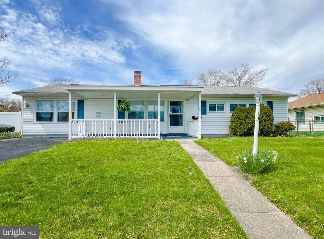 OAKTREE HOLLOW - Residential