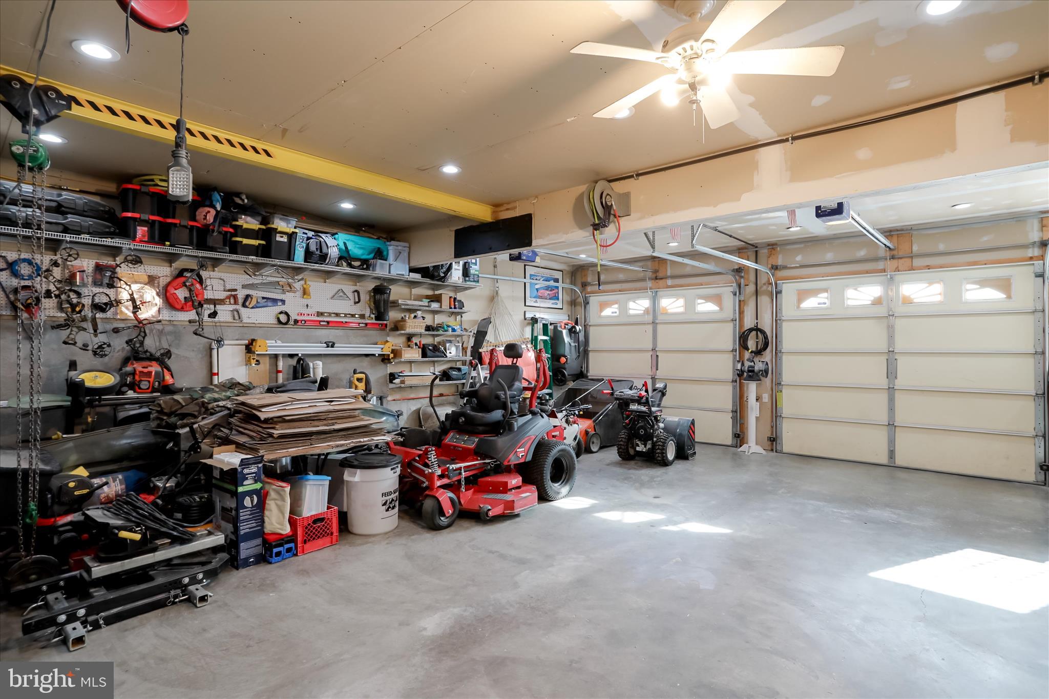 MOHR'S LANDING - Residential