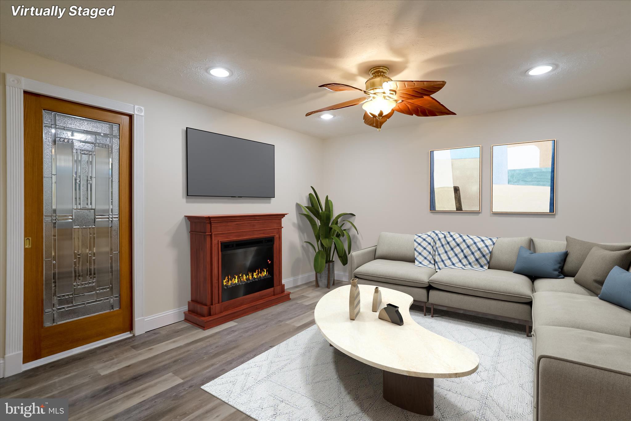 MOHR'S LANDING - Residential