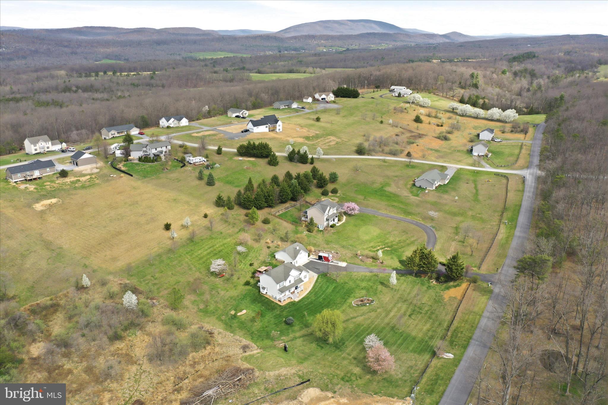 MOHR'S LANDING - Residential