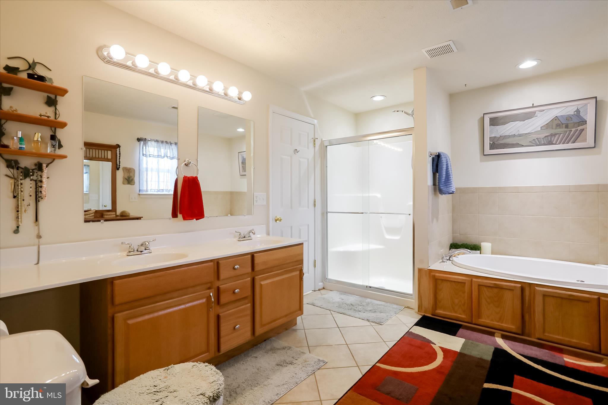 MOHR'S LANDING - Residential