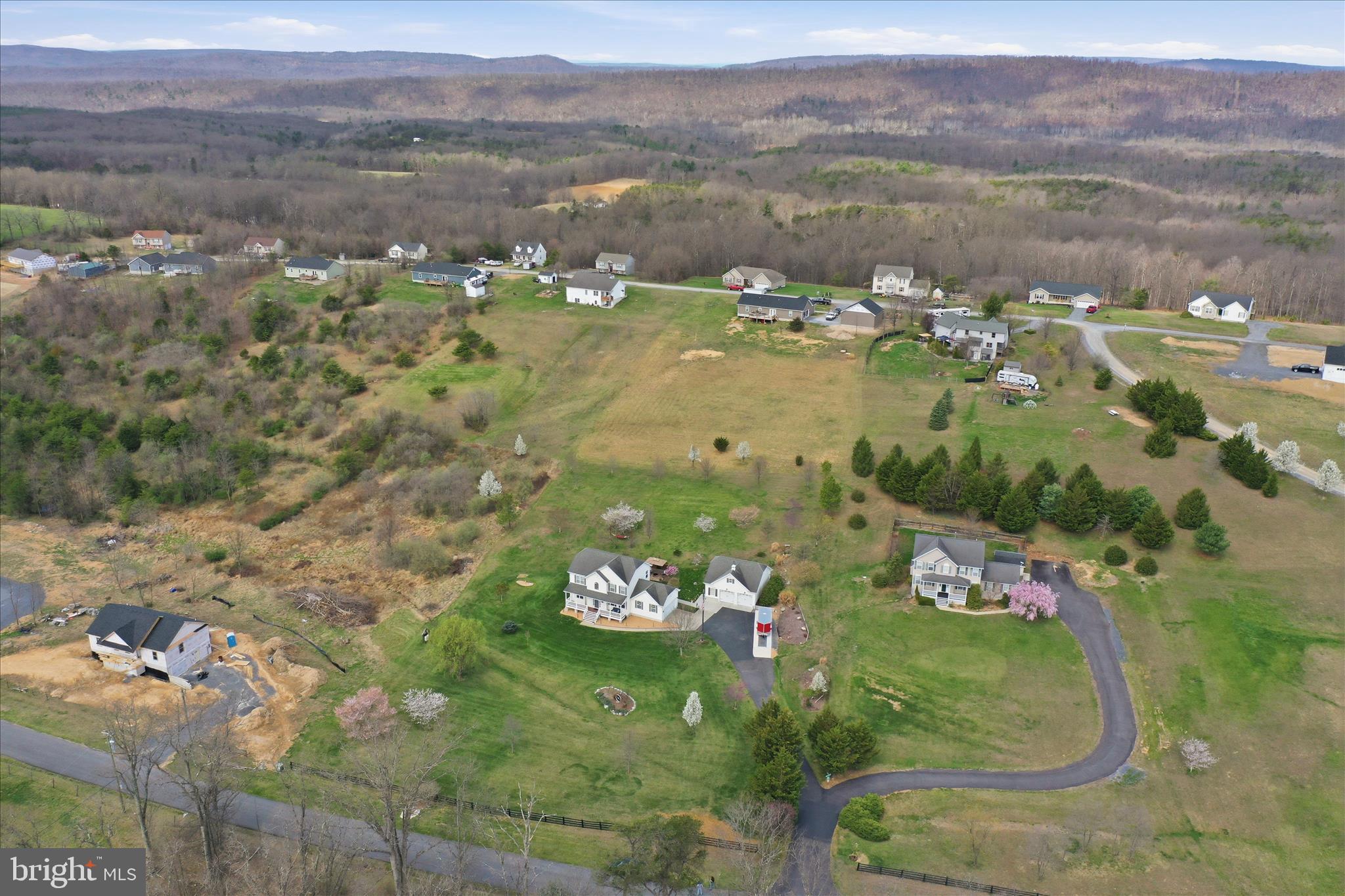 MOHR'S LANDING - Residential