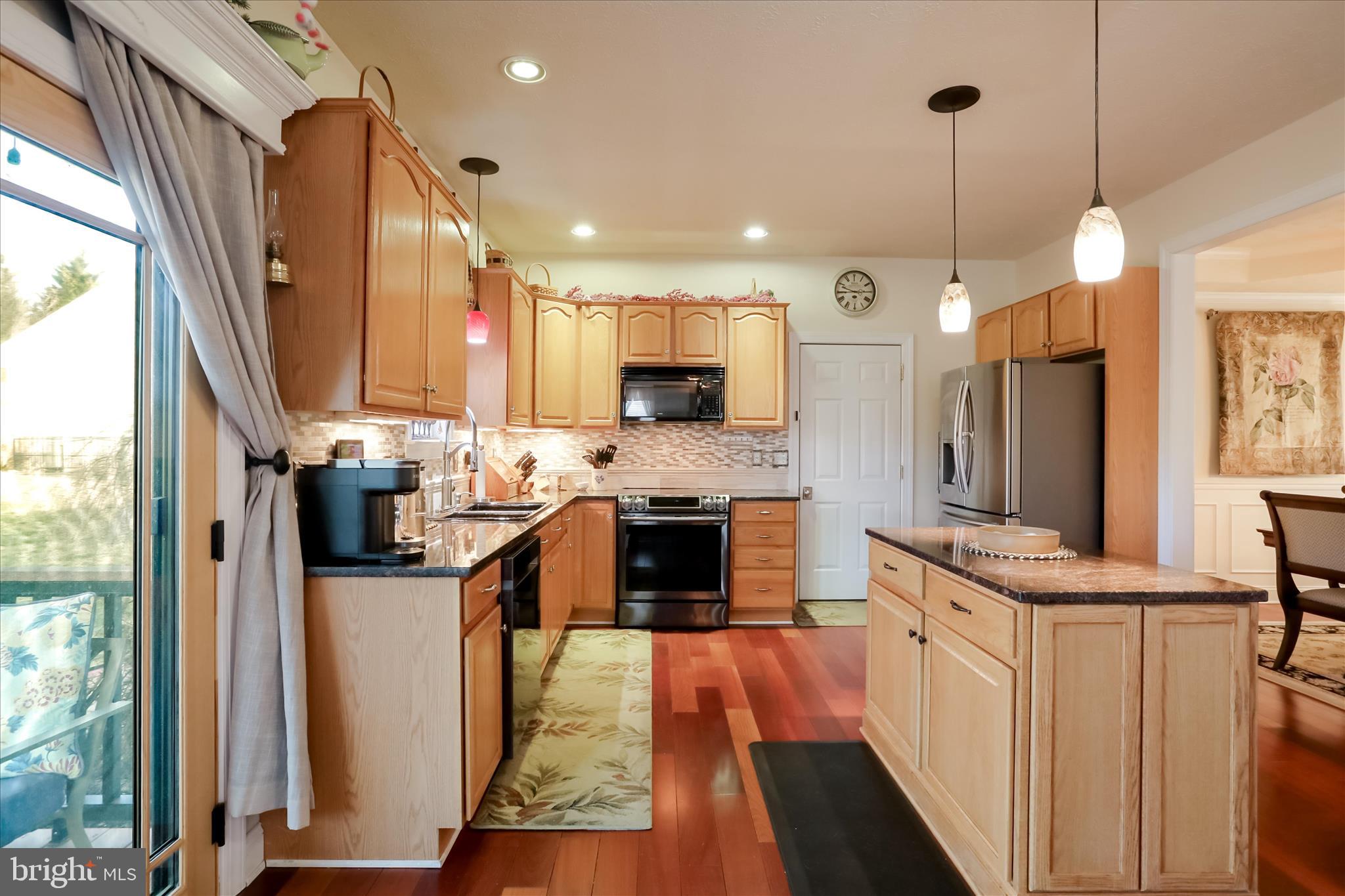 MOHR'S LANDING - Residential