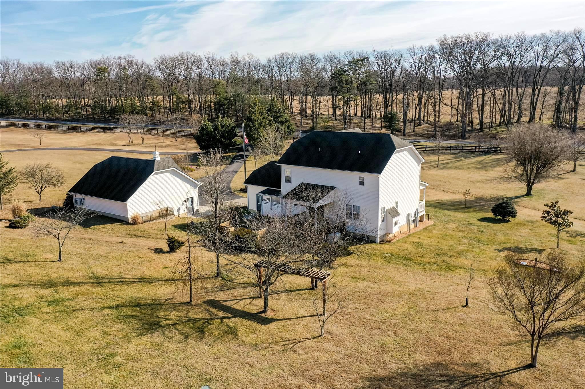 MOHR'S LANDING - Residential