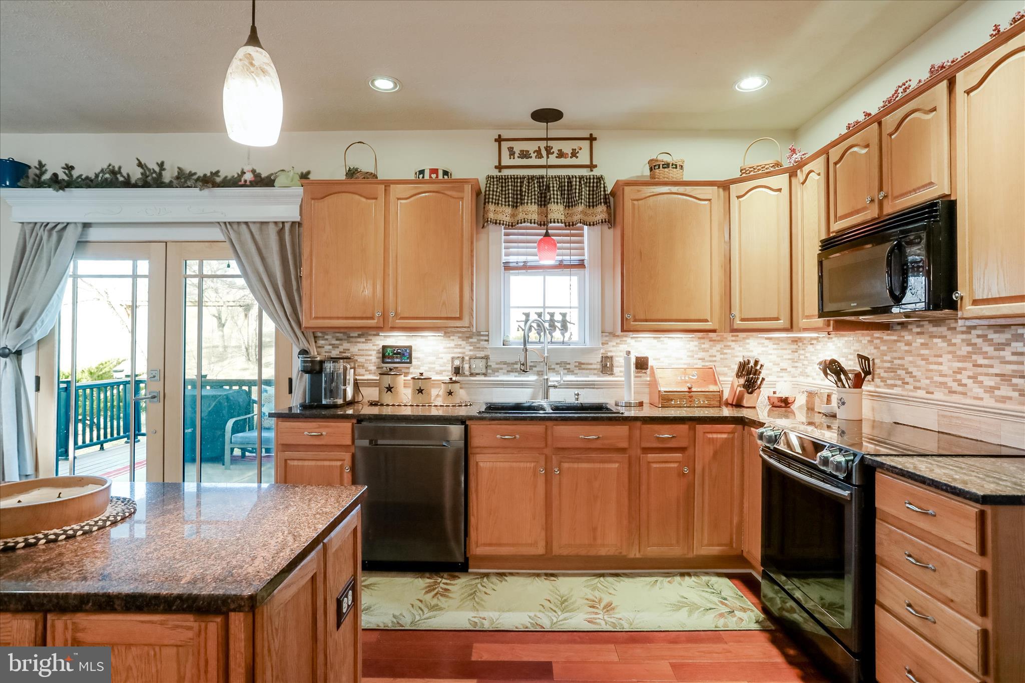 MOHR'S LANDING - Residential