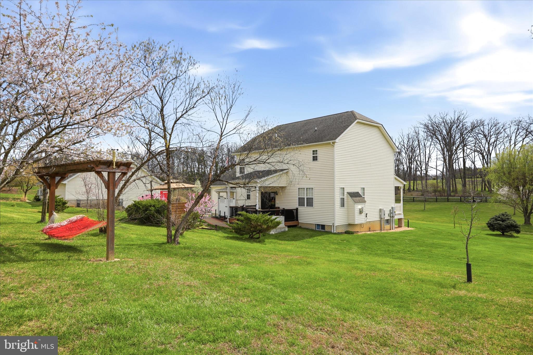 MOHR'S LANDING - Residential