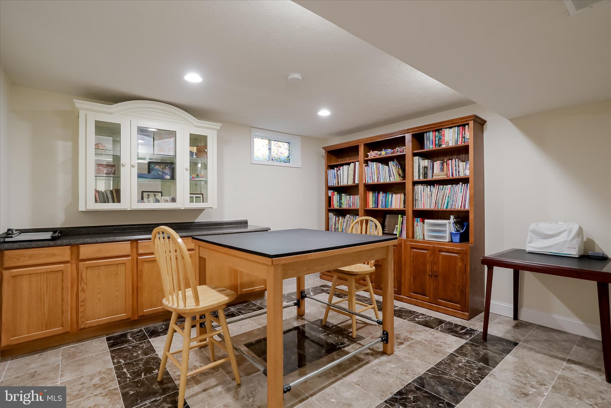 MOHR'S LANDING - Residential