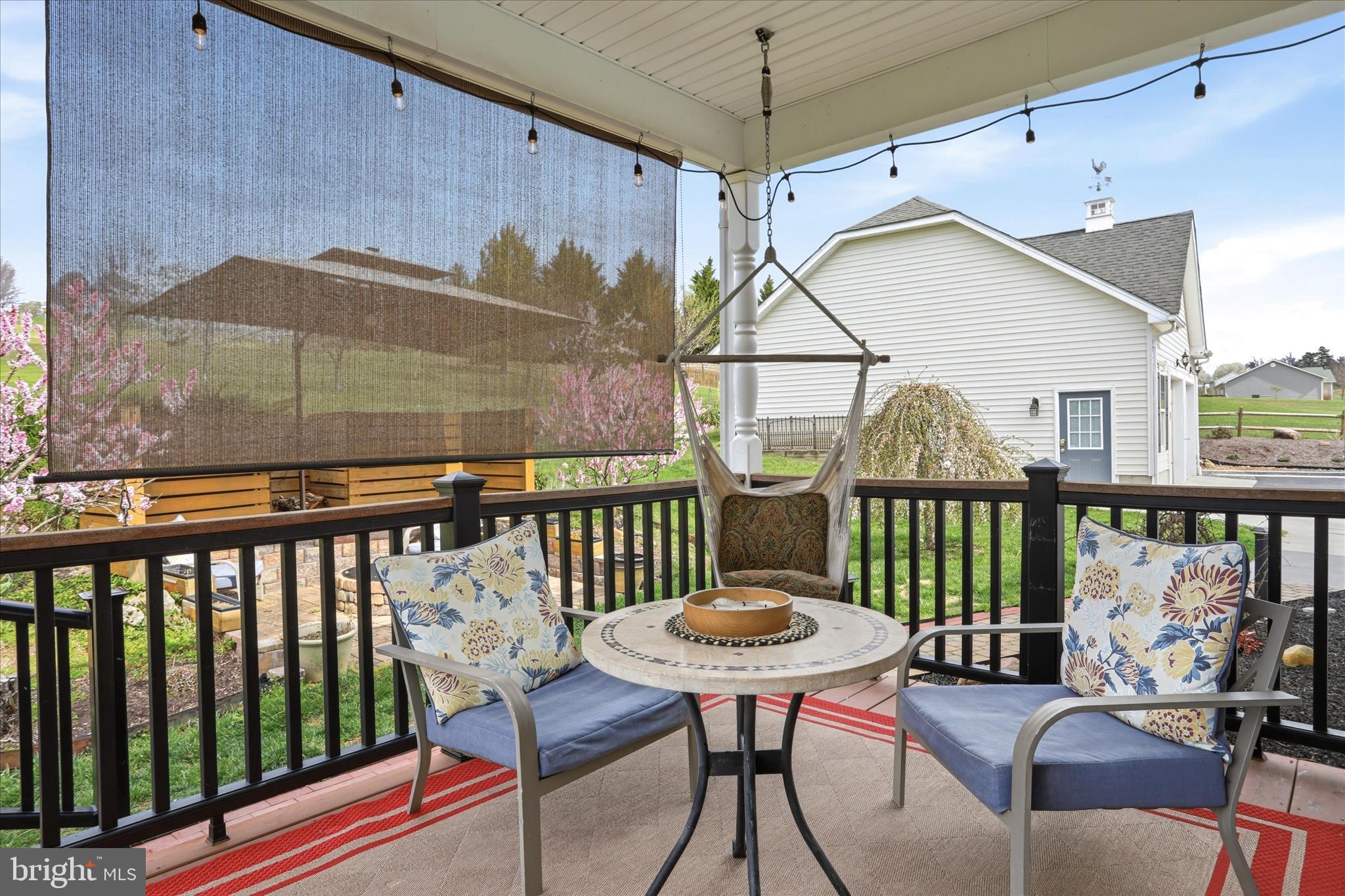 MOHR'S LANDING - Residential