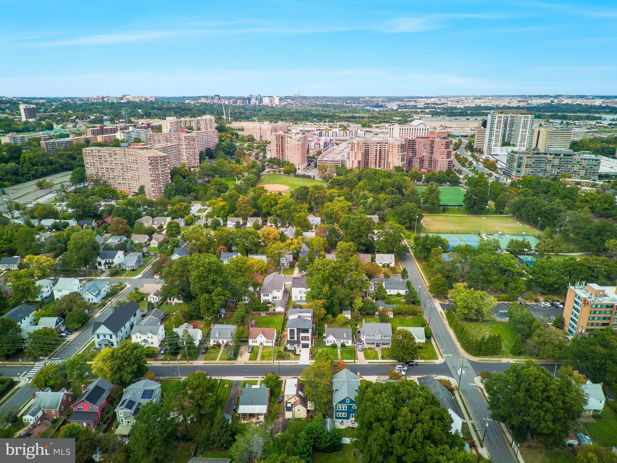 ADDISON HEIGHTS - Residential