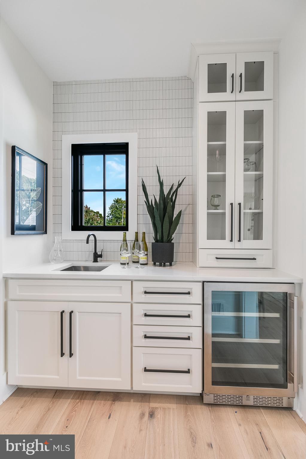 ADDISON HEIGHTS - Residential