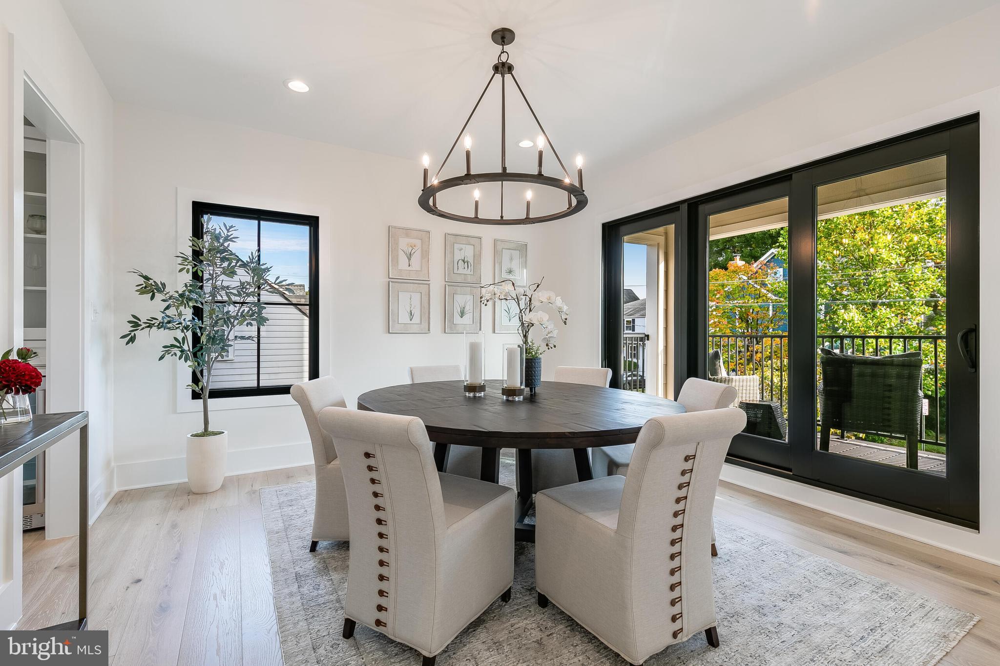 ADDISON HEIGHTS - Residential