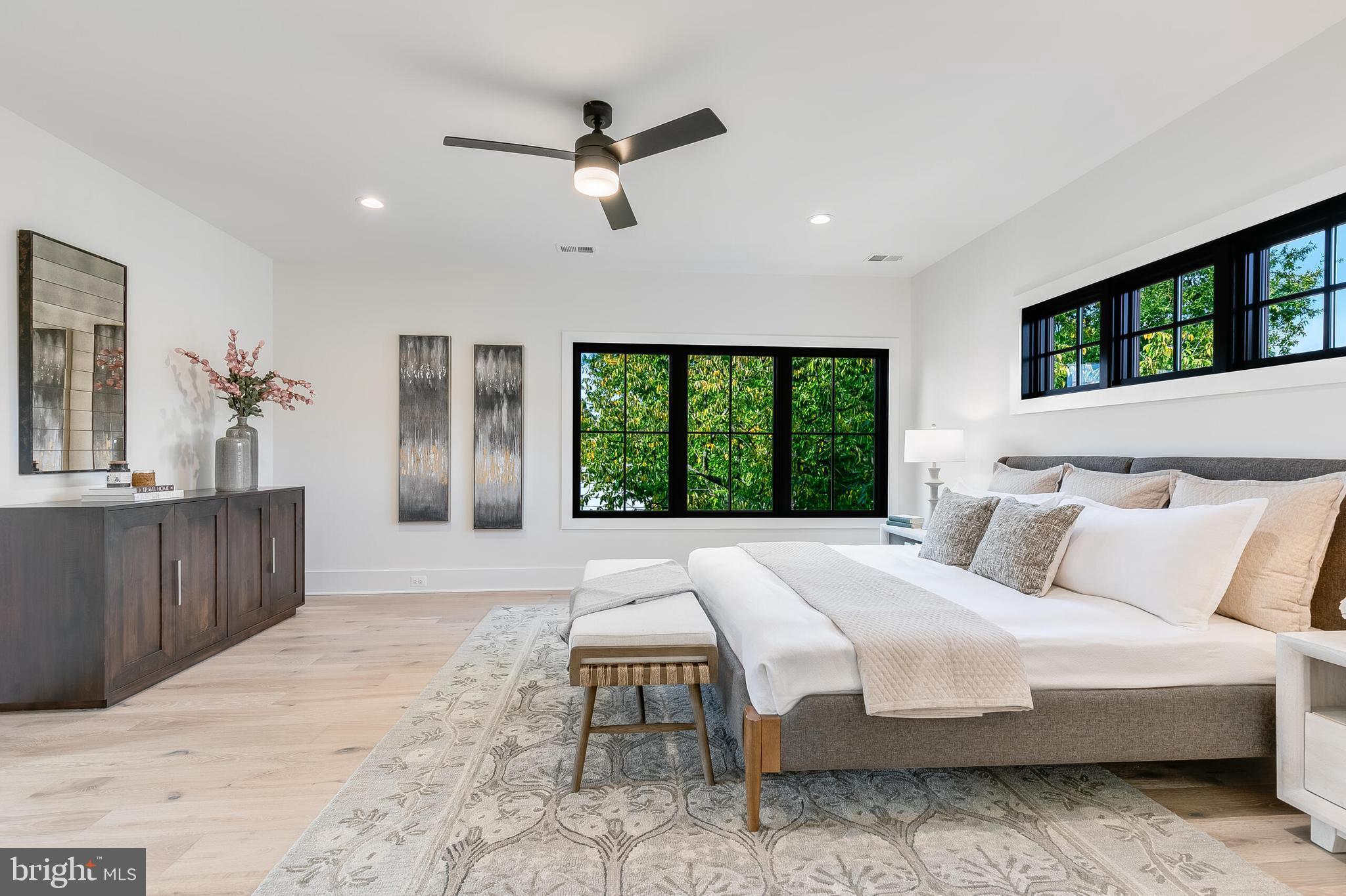 ADDISON HEIGHTS - Residential