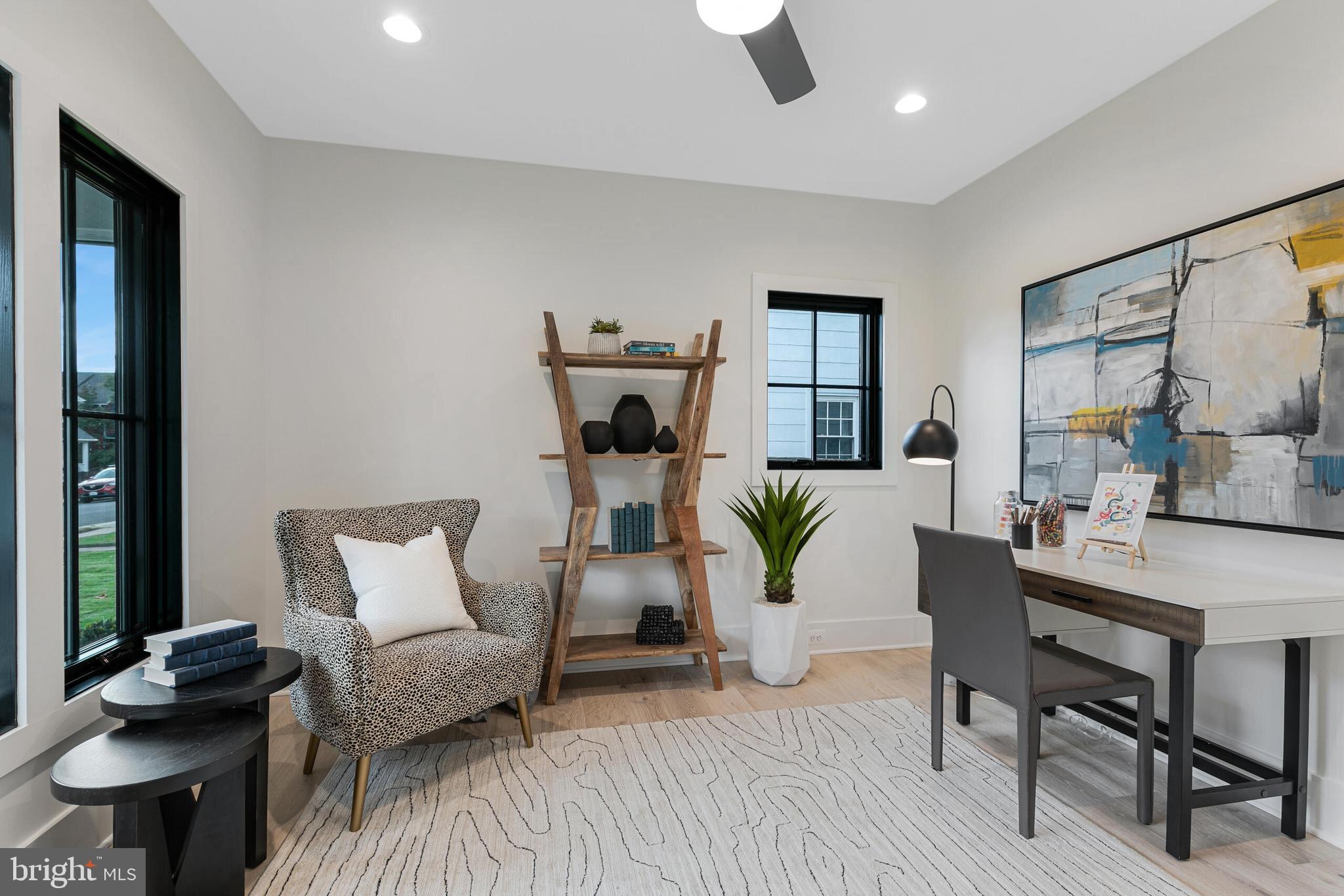 ADDISON HEIGHTS - Residential