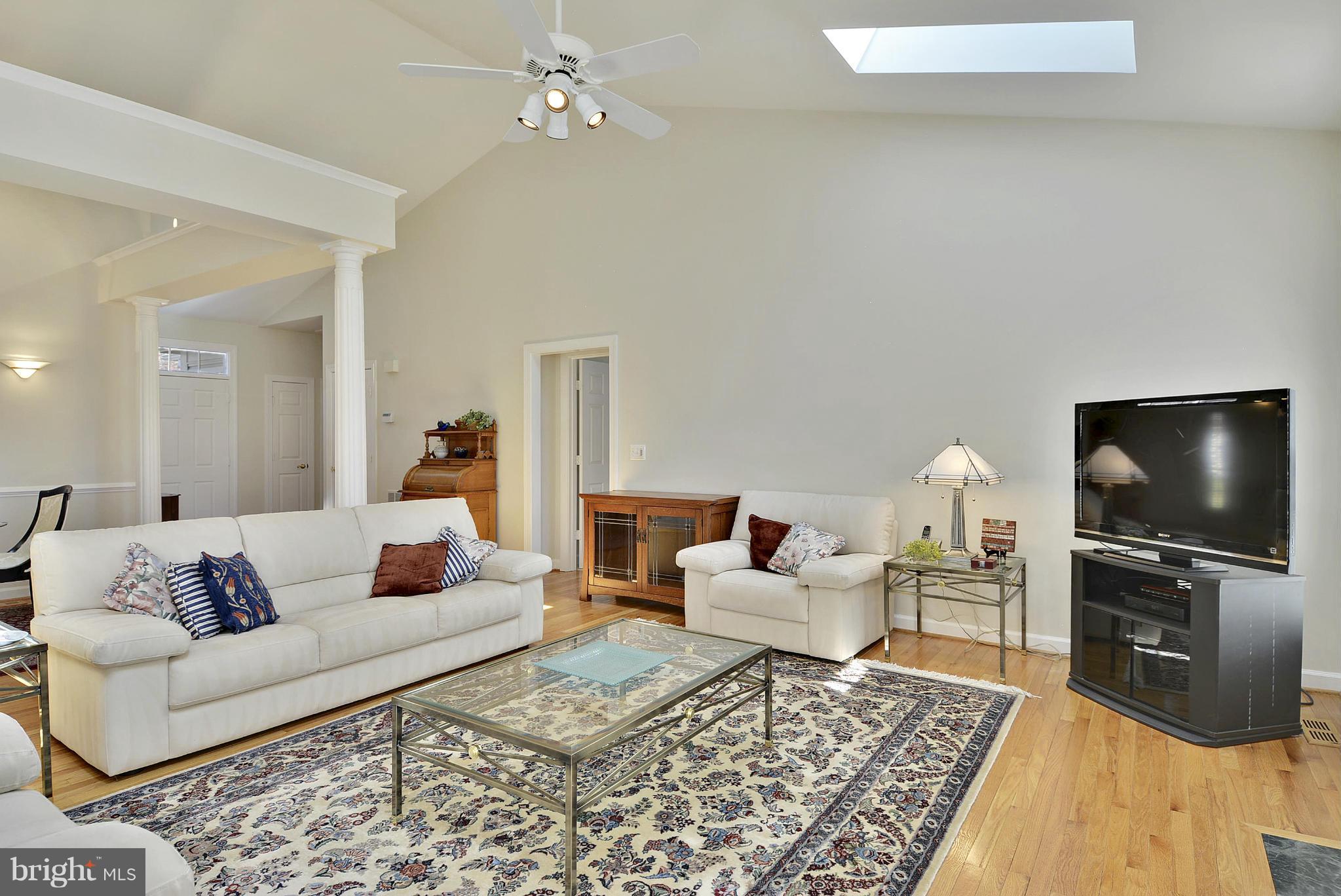 POTOMAC LAKES - Residential