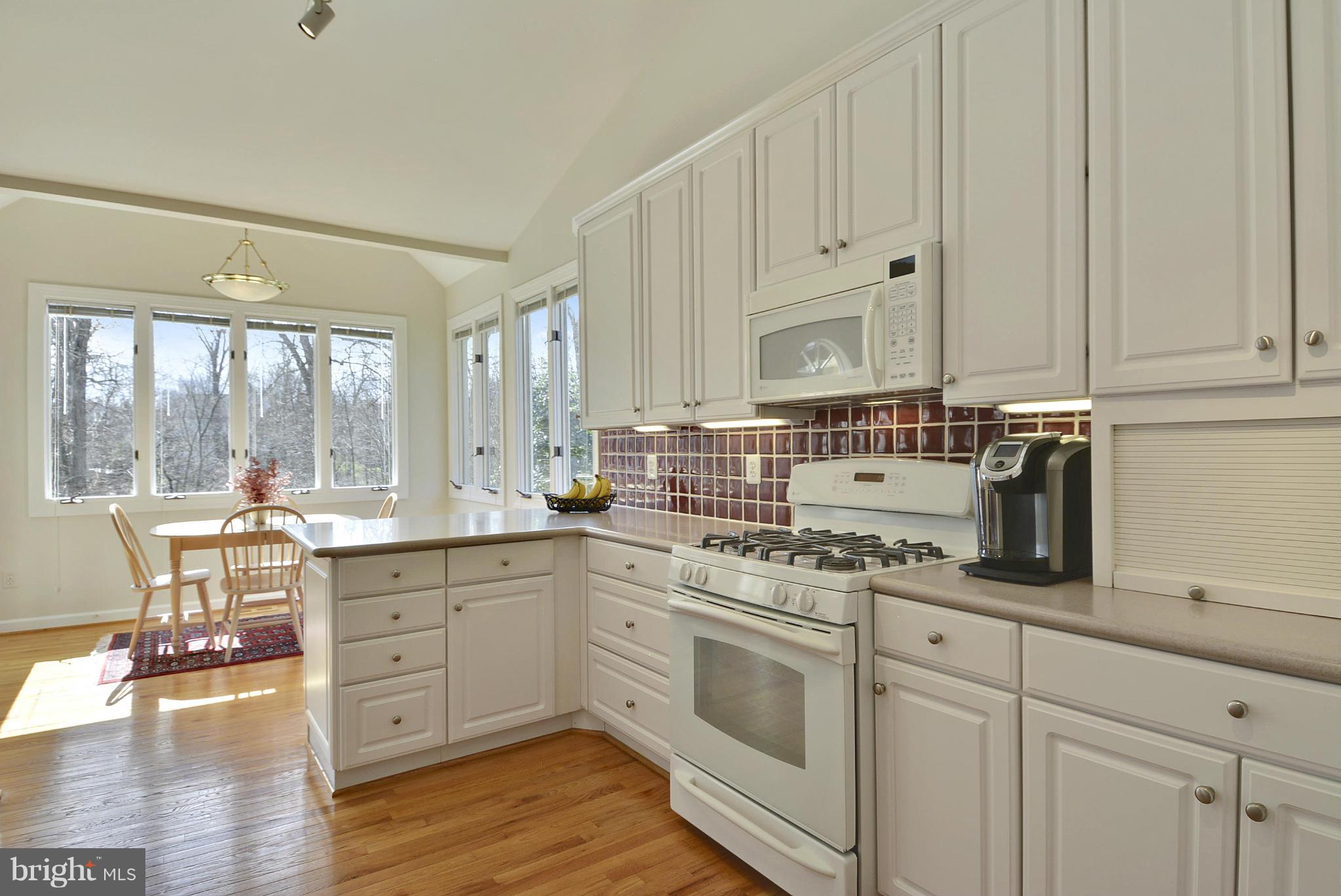 POTOMAC LAKES - Residential