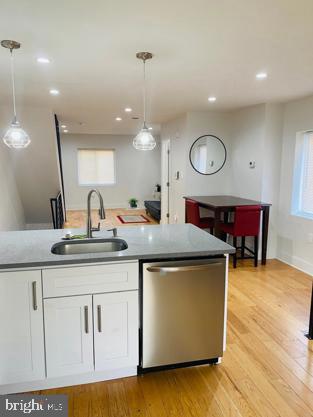 STRAWBERRY MANSION - Residential Lease